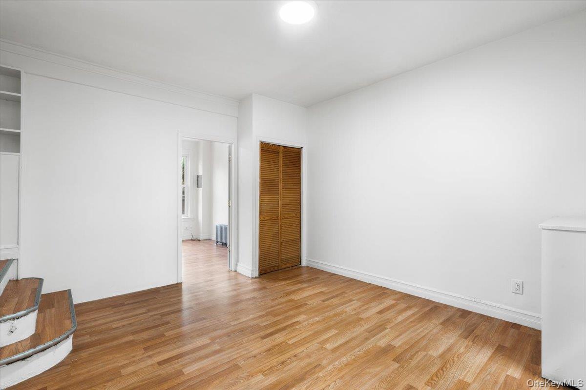 Single Family 68th Street  Queens, NY 11377, MLS-1002043-4