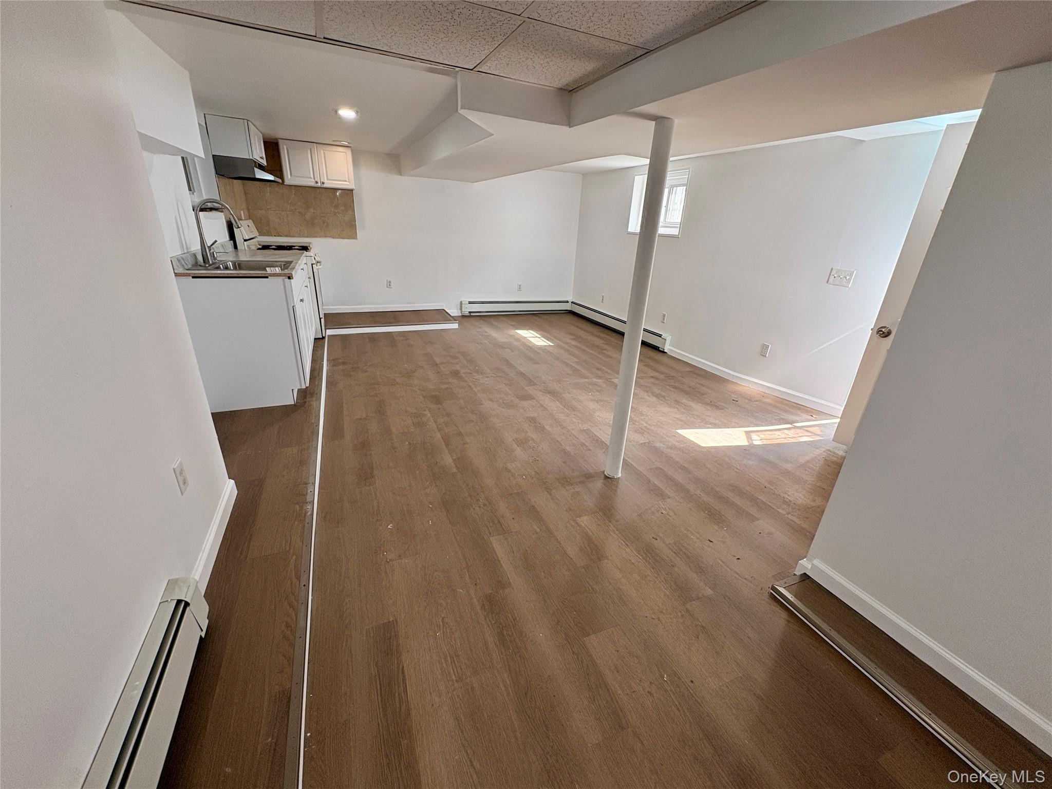 Single Family Baisley Bronx, NY 10461, MLS-1002136-18