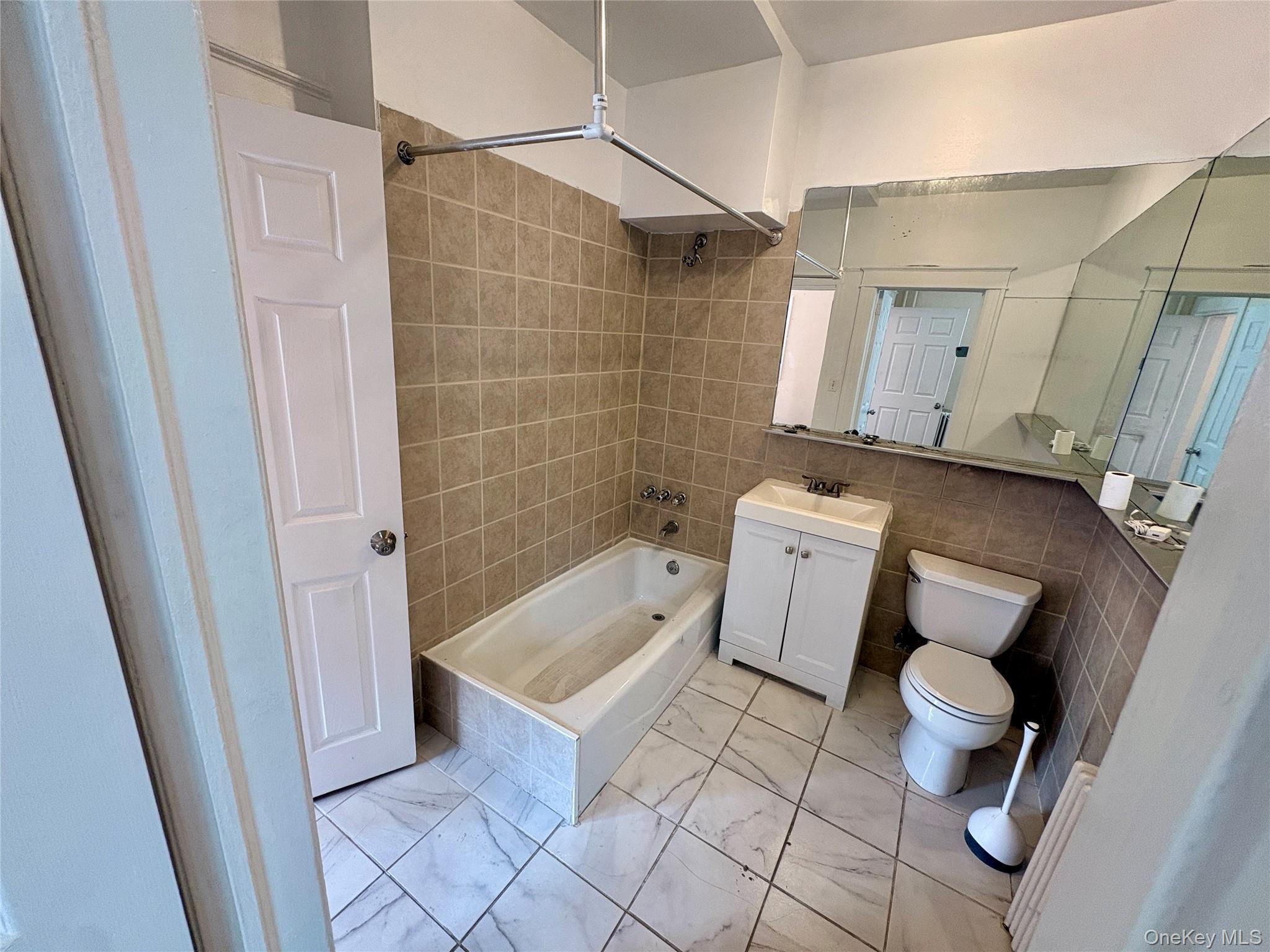 Single Family Baisley Bronx, NY 10461, MLS-1002136-9