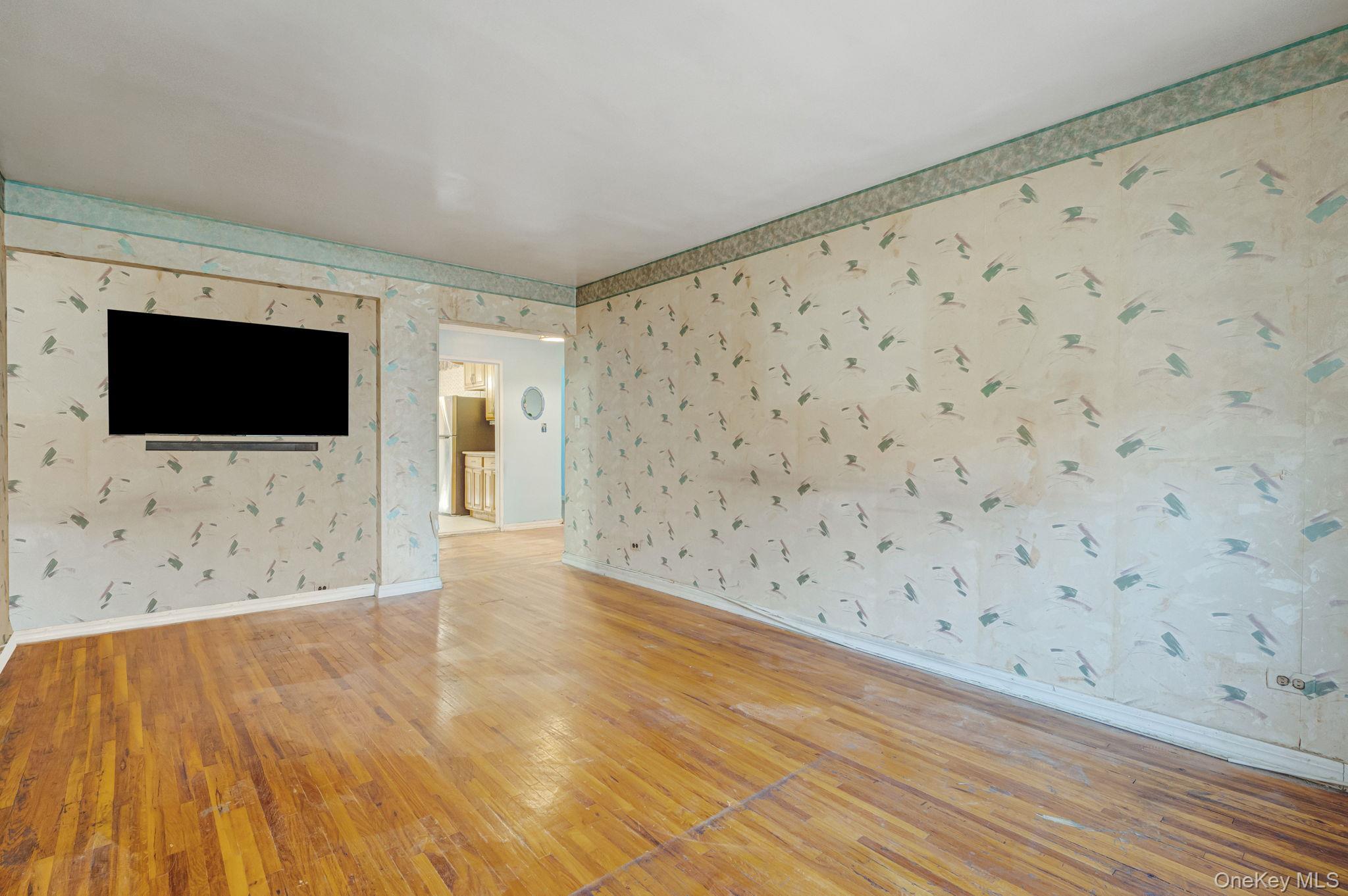 Coop E 7 Street Brooklyn, NY 11235, MLS-1002142-8