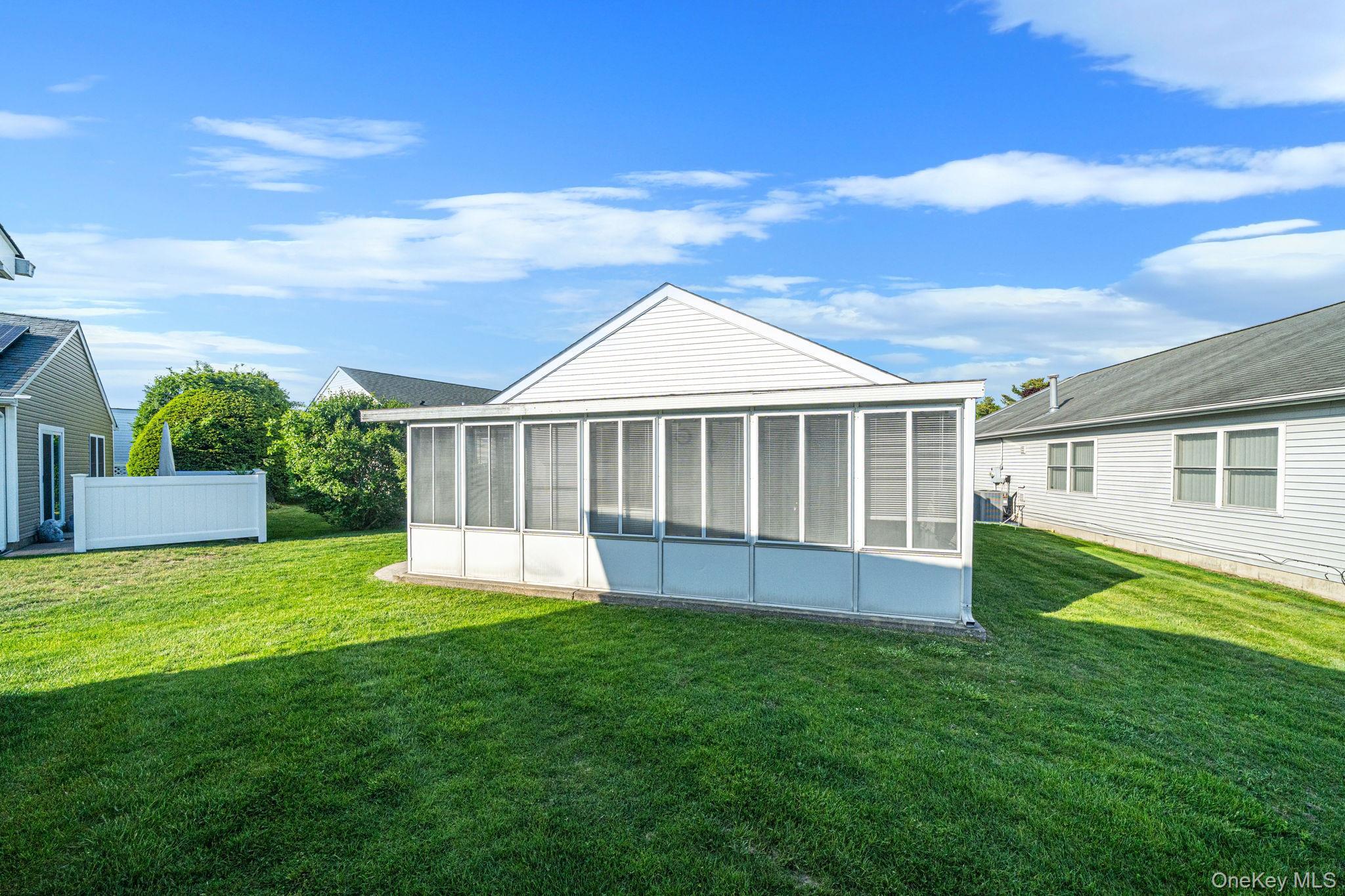 Single Family Willow Suffolk County, NY 11949, MLS-1002194-29