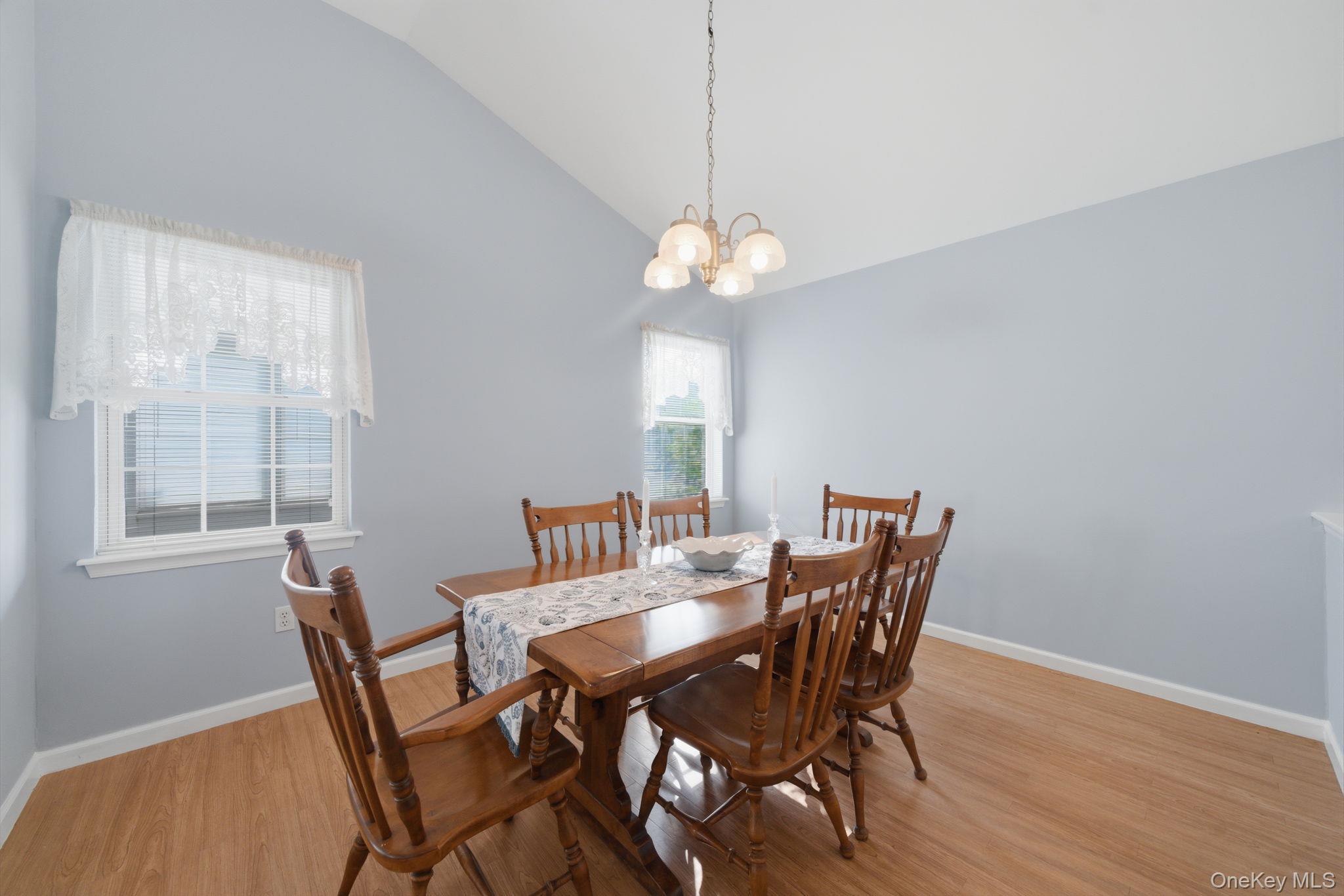 Single Family Willow Suffolk County, NY 11949, MLS-1002194-5