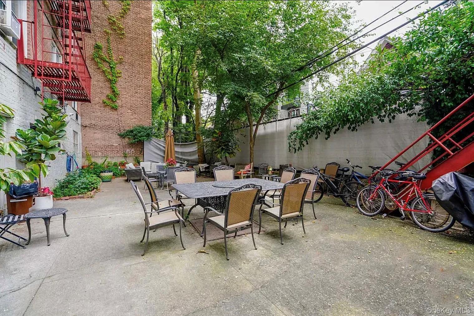 Apartment Hawthorne Brooklyn, NY 11225, MLS-1002202-11
