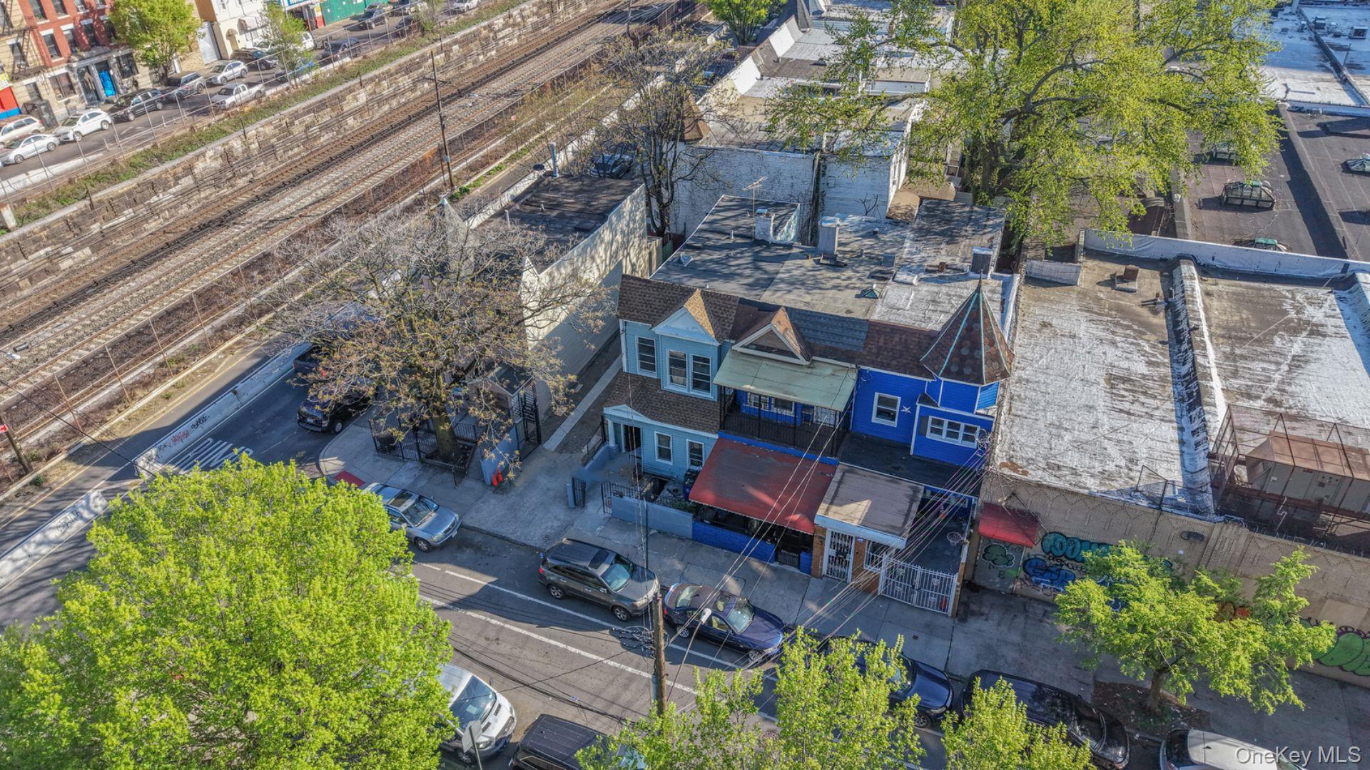 Single Family 182nd  Bronx, NY 10457, MLS-1002206-18