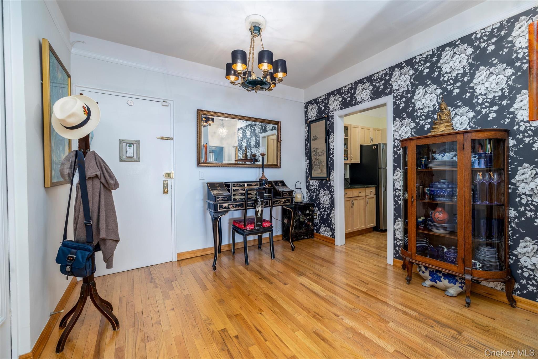 Coop Lenox Nassau County, NY 11570, MLS-1002217-4