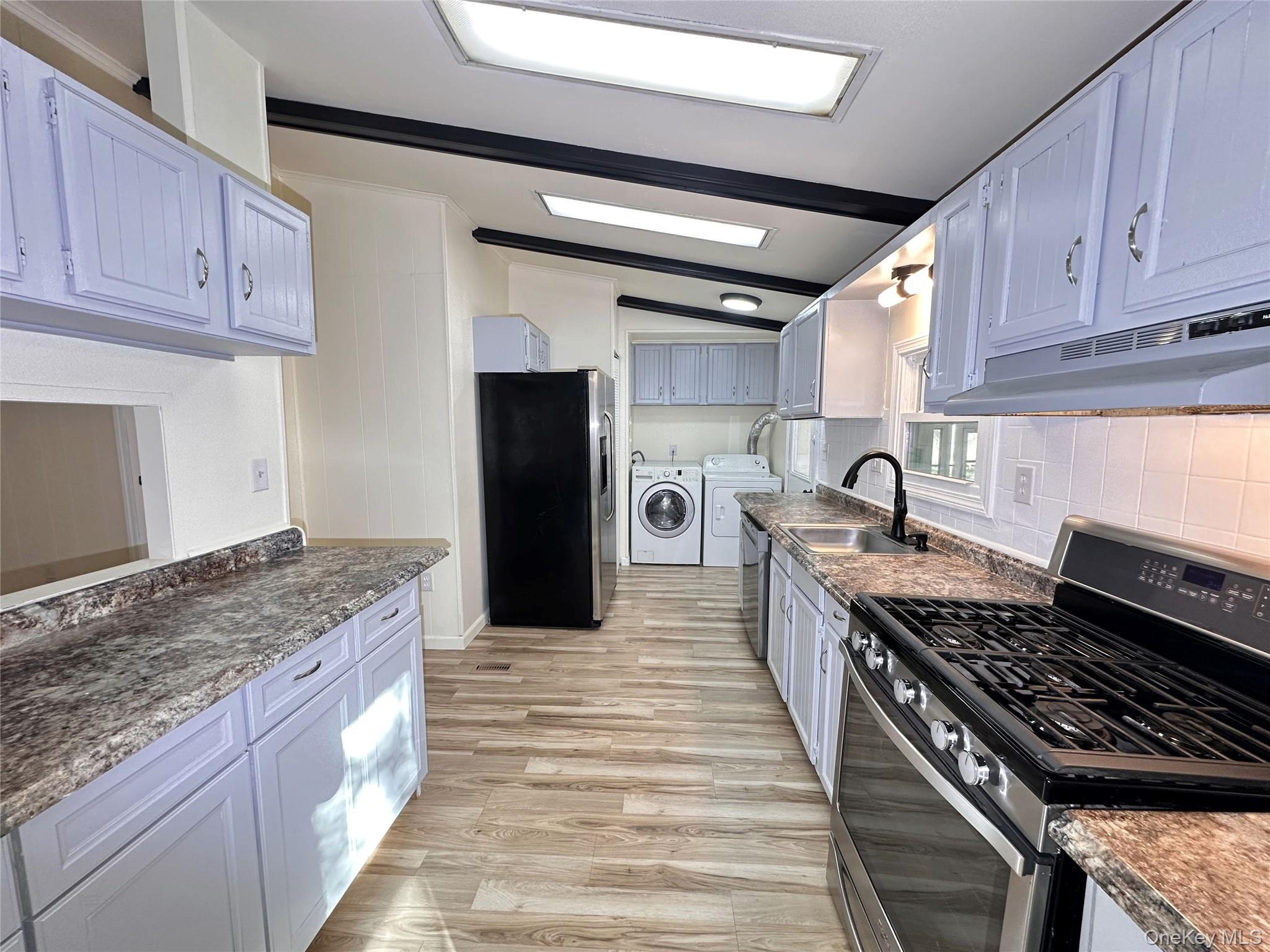 Single Family Mele Ulster County, NY 12561, MLS-1002219-4