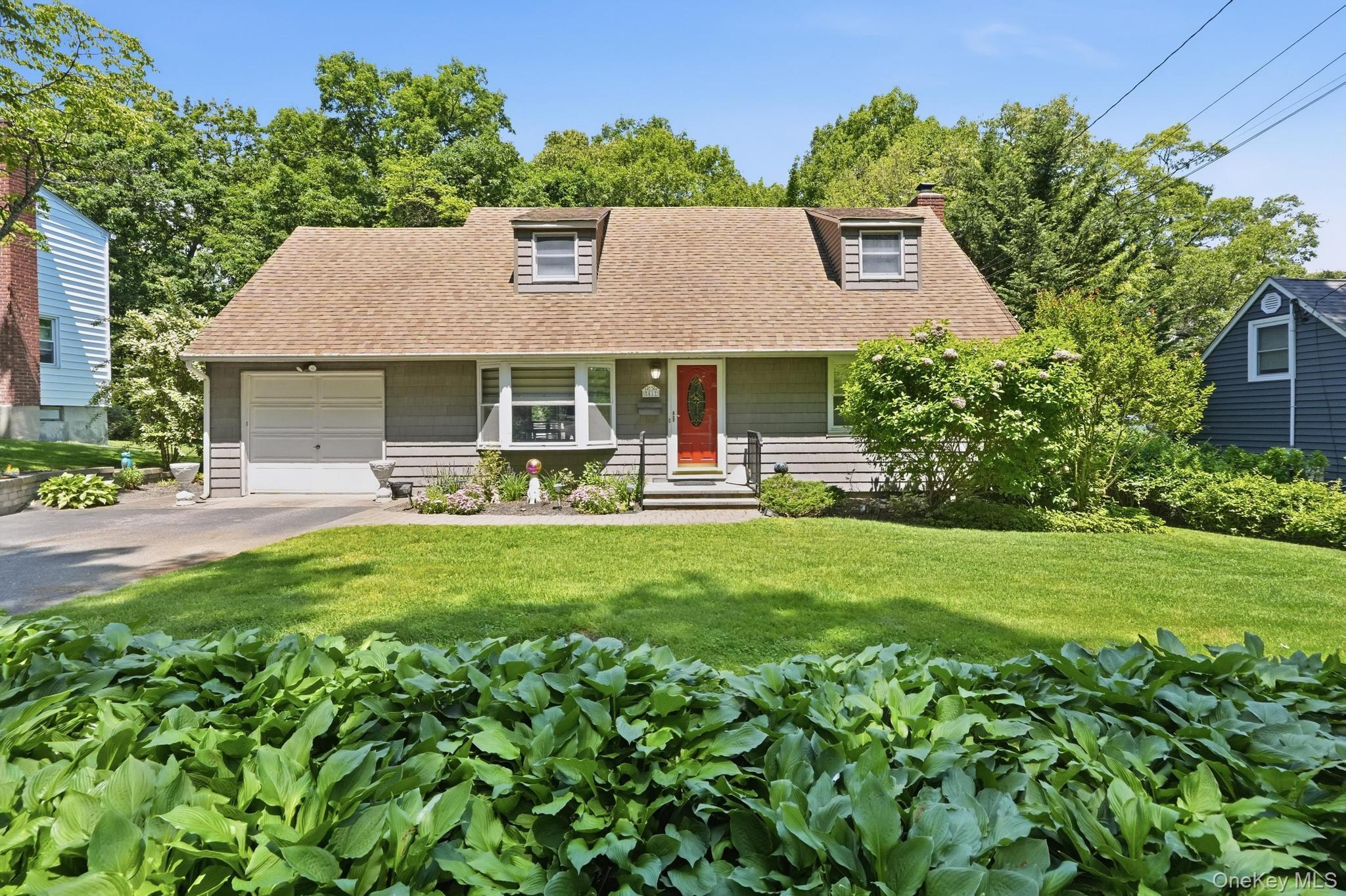Single Family Semon Road  Suffolk County, NY 11743, MLS-1002228-2
