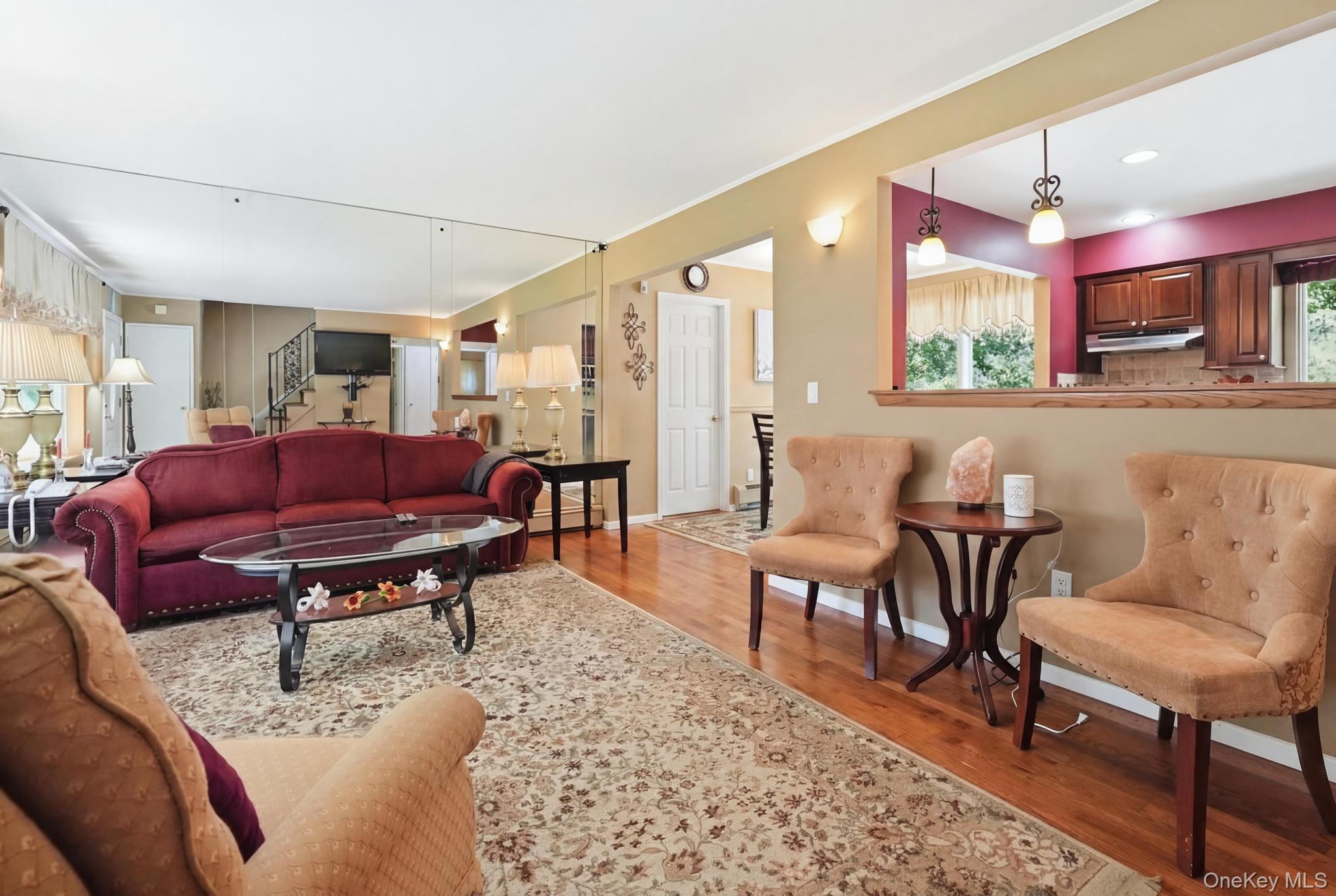 Single Family Semon Road  Suffolk County, NY 11743, MLS-1002228-4