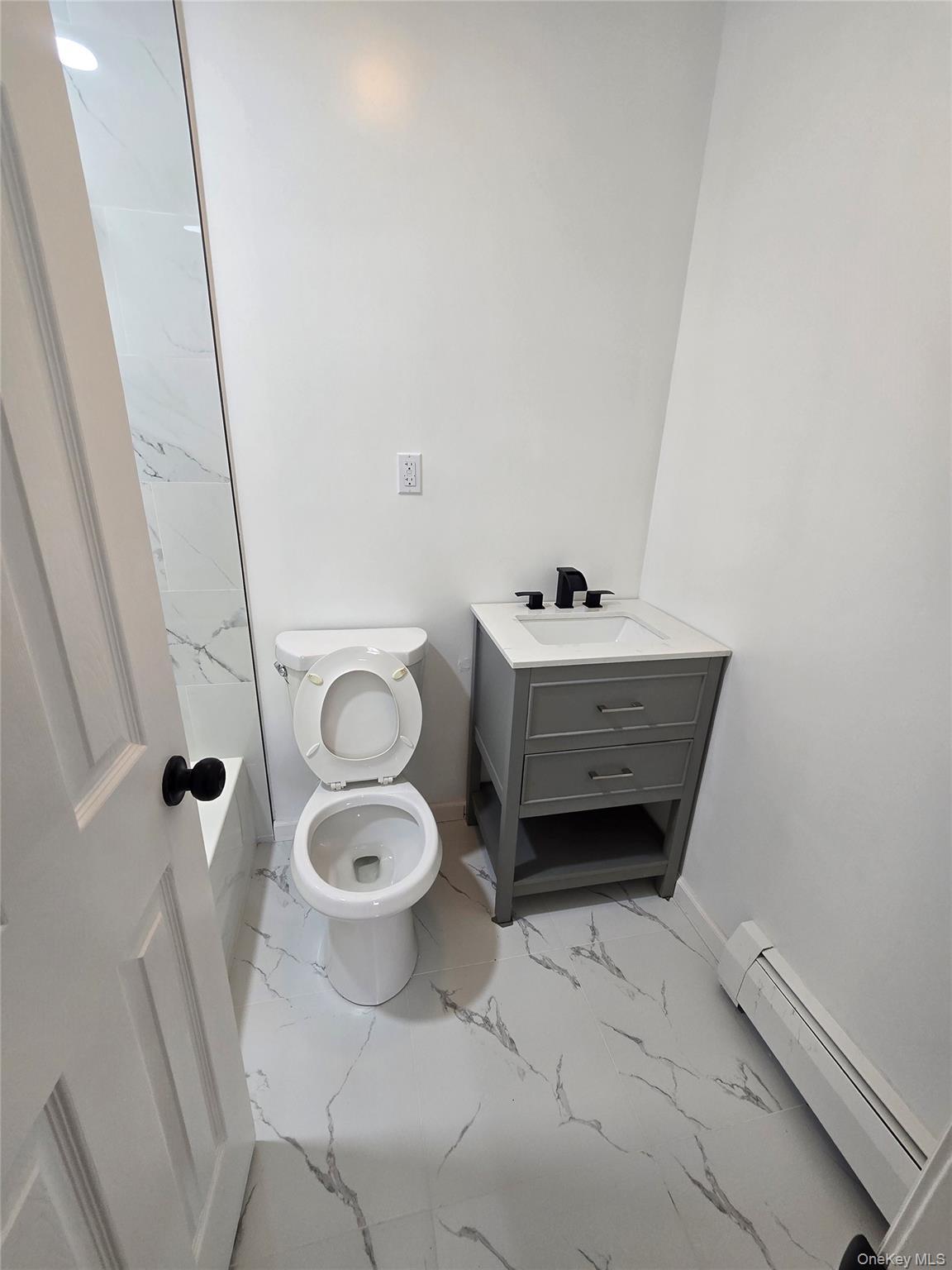 Single Family Hunter Bronx, NY 10475, MLS-1002232-15