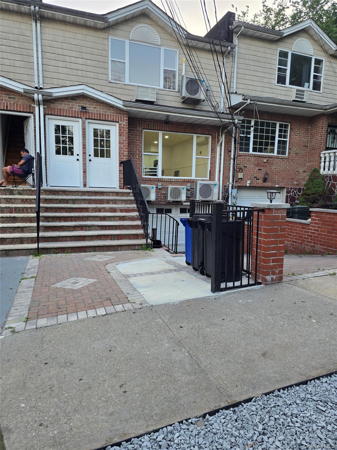 Single Family Hunter Bronx, NY 10475, MLS-1002232-3