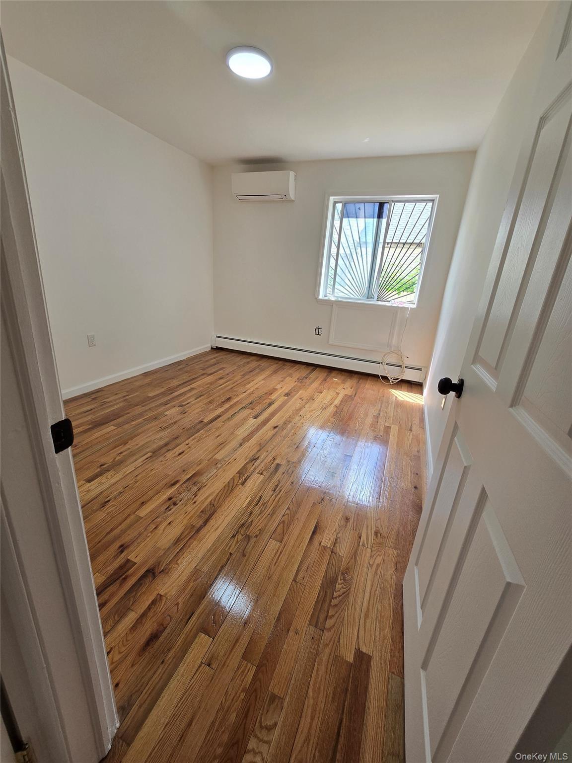 Single Family Hunter Bronx, NY 10475, MLS-1002232-7