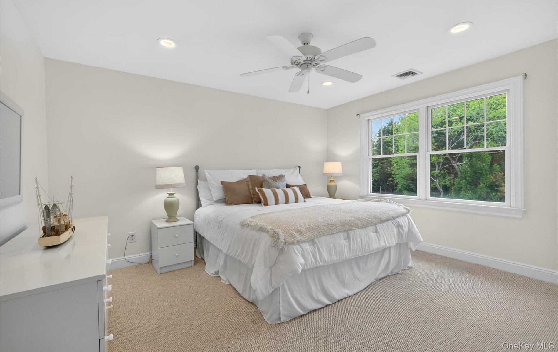 Single Family Briarsweet Lane  Suffolk County, NY 11937, MLS-1002247-25