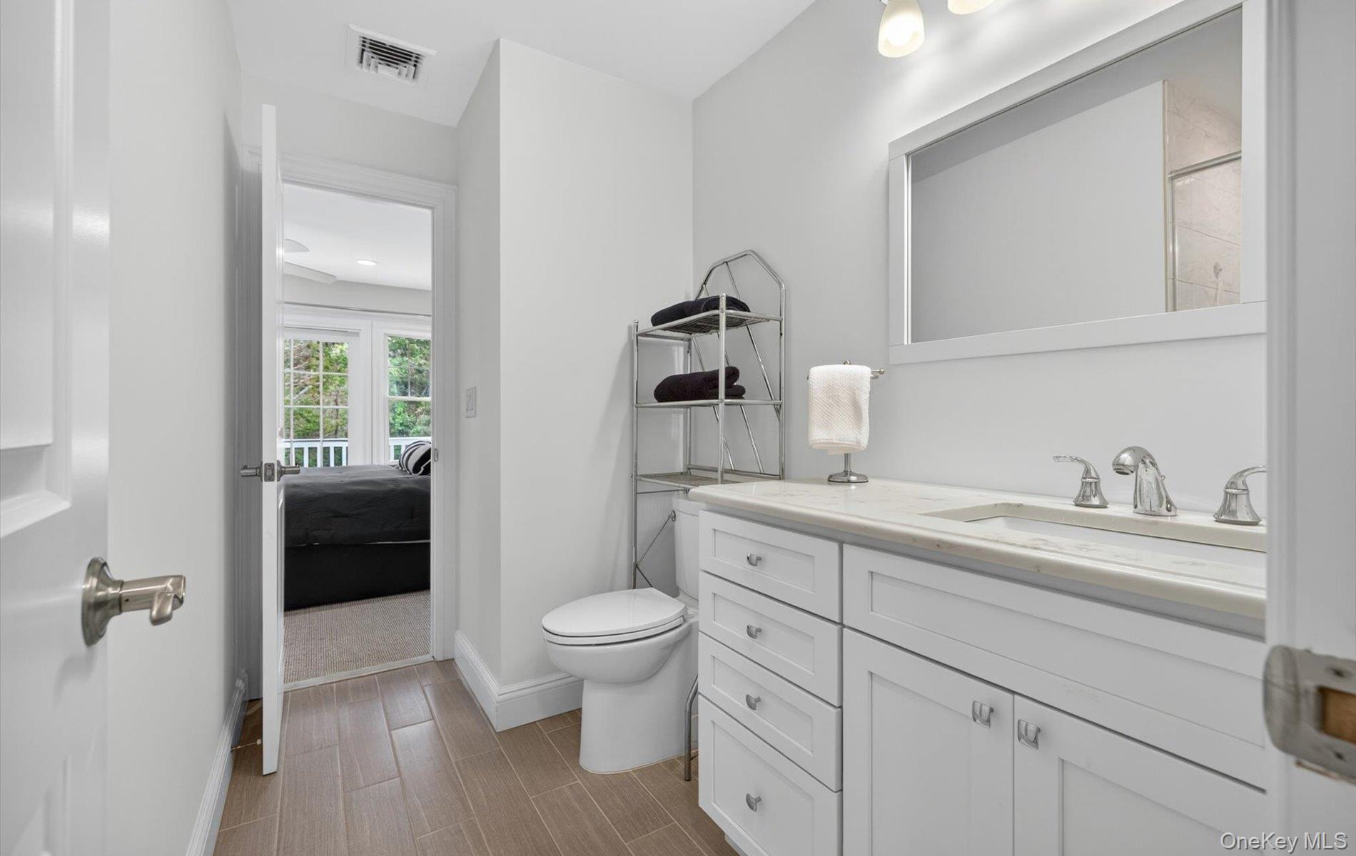 Single Family Briarsweet Lane  Suffolk County, NY 11937, MLS-1002247-29