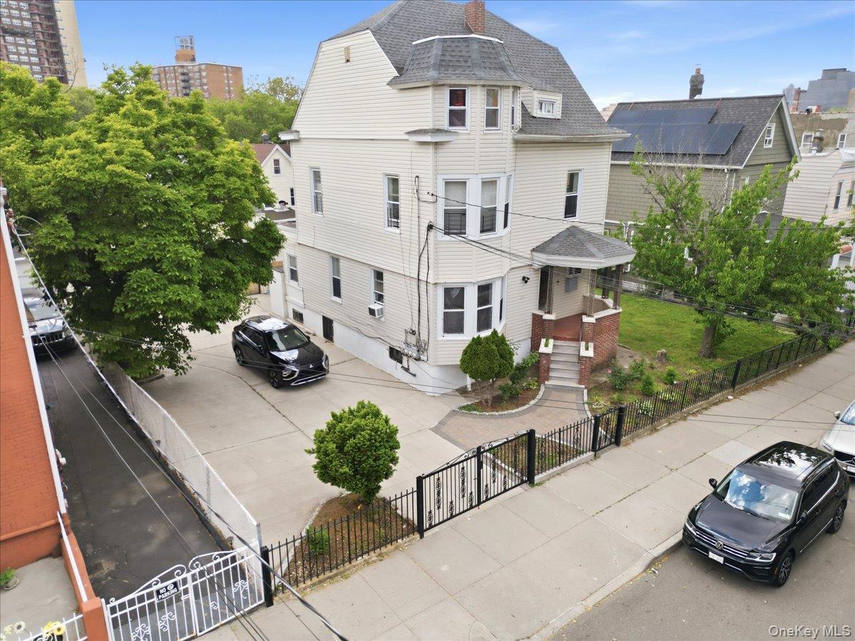 Single Family 215th  Bronx, NY 10467, MLS-1002257-5
