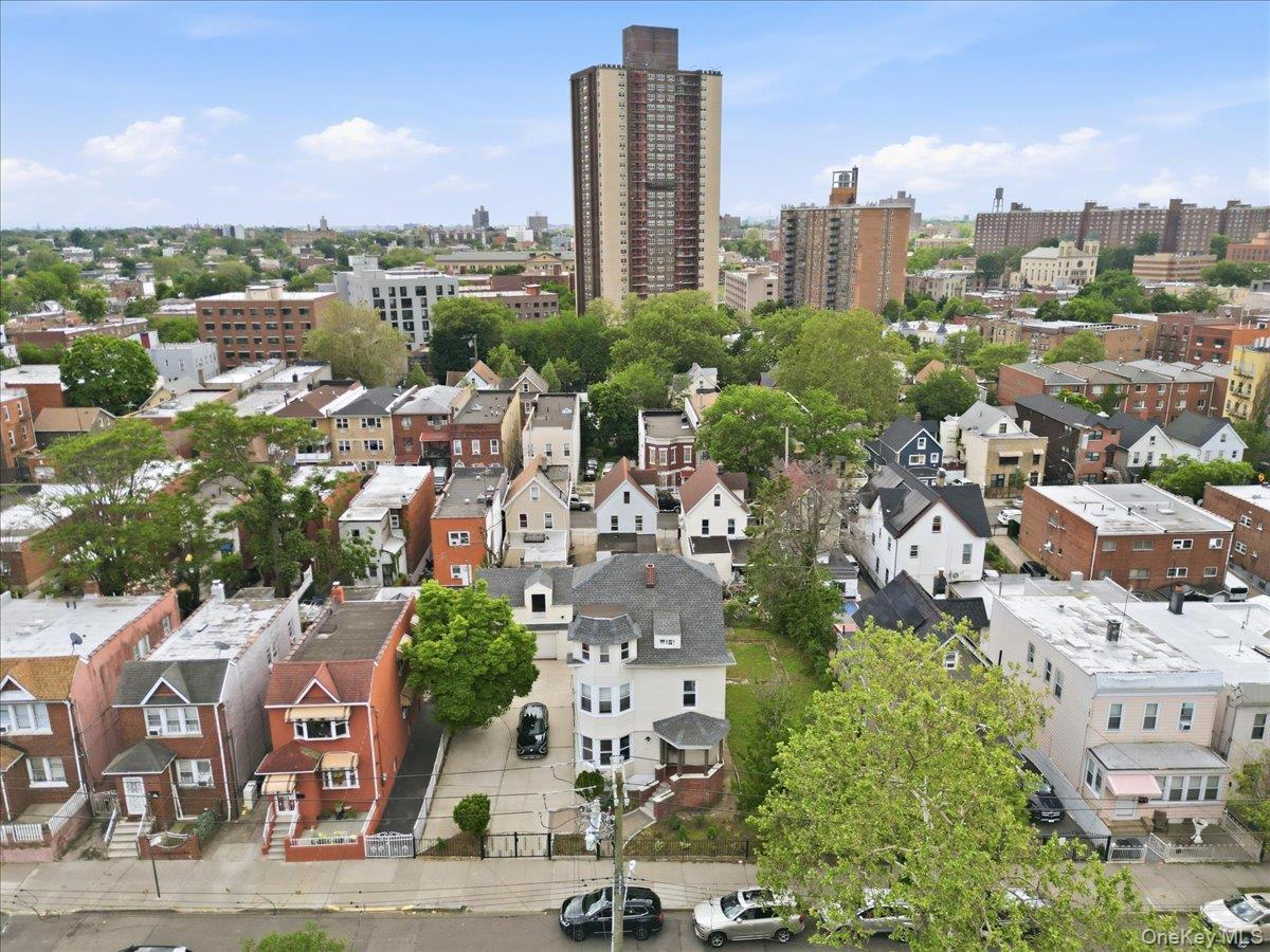 Single Family 215th  Bronx, NY 10467, MLS-1002257-9