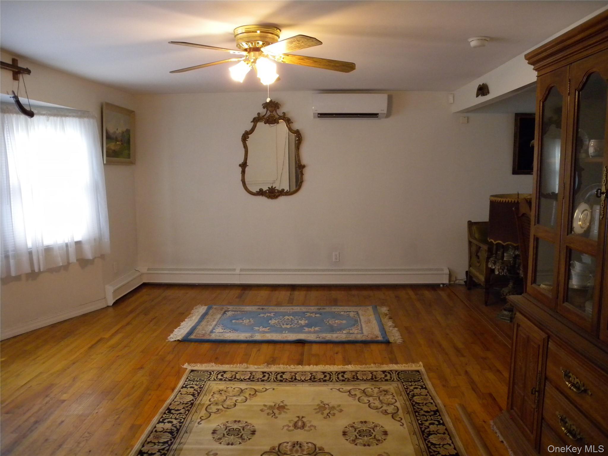 Single Family Washington Heights Street Suffolk County, NY 11784, MLS-1002269-11