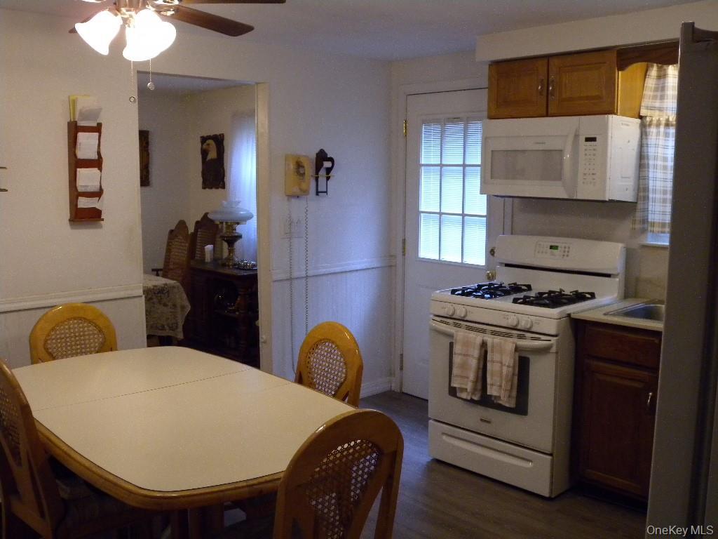 Single Family Washington Heights Street Suffolk County, NY 11784, MLS-1002269-13