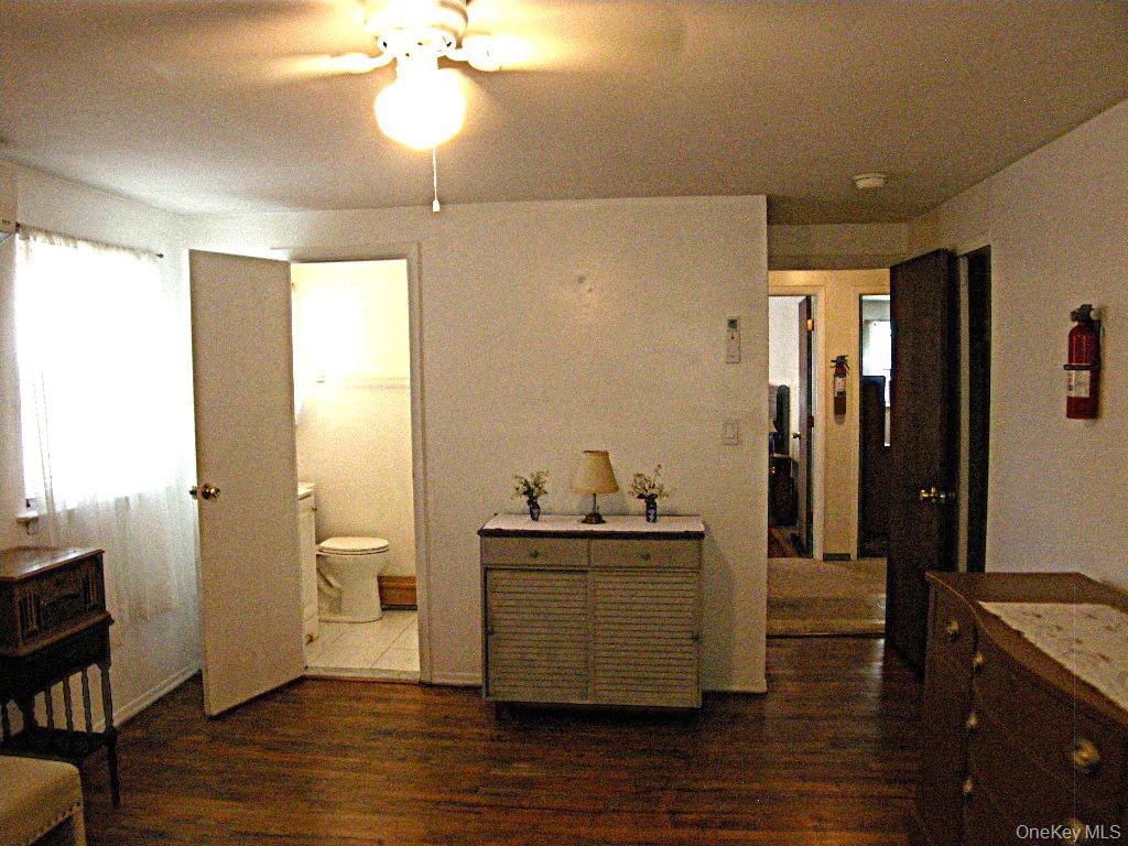Single Family Washington Heights Street Suffolk County, NY 11784, MLS-1002269-23