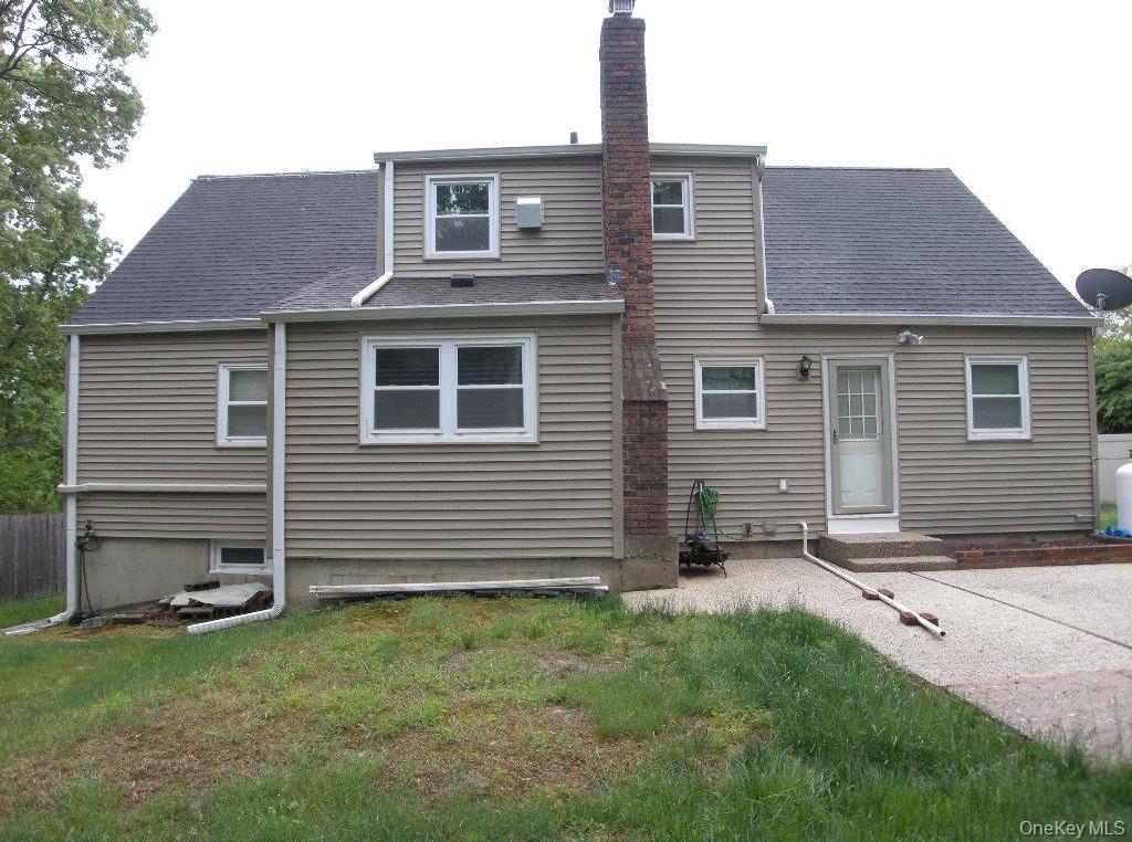 Single Family Washington Heights Street Suffolk County, NY 11784, MLS-1002269-3