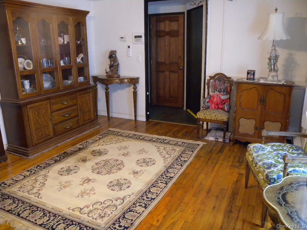Single Family Washington Heights Street Suffolk County, NY 11784, MLS-1002269-9