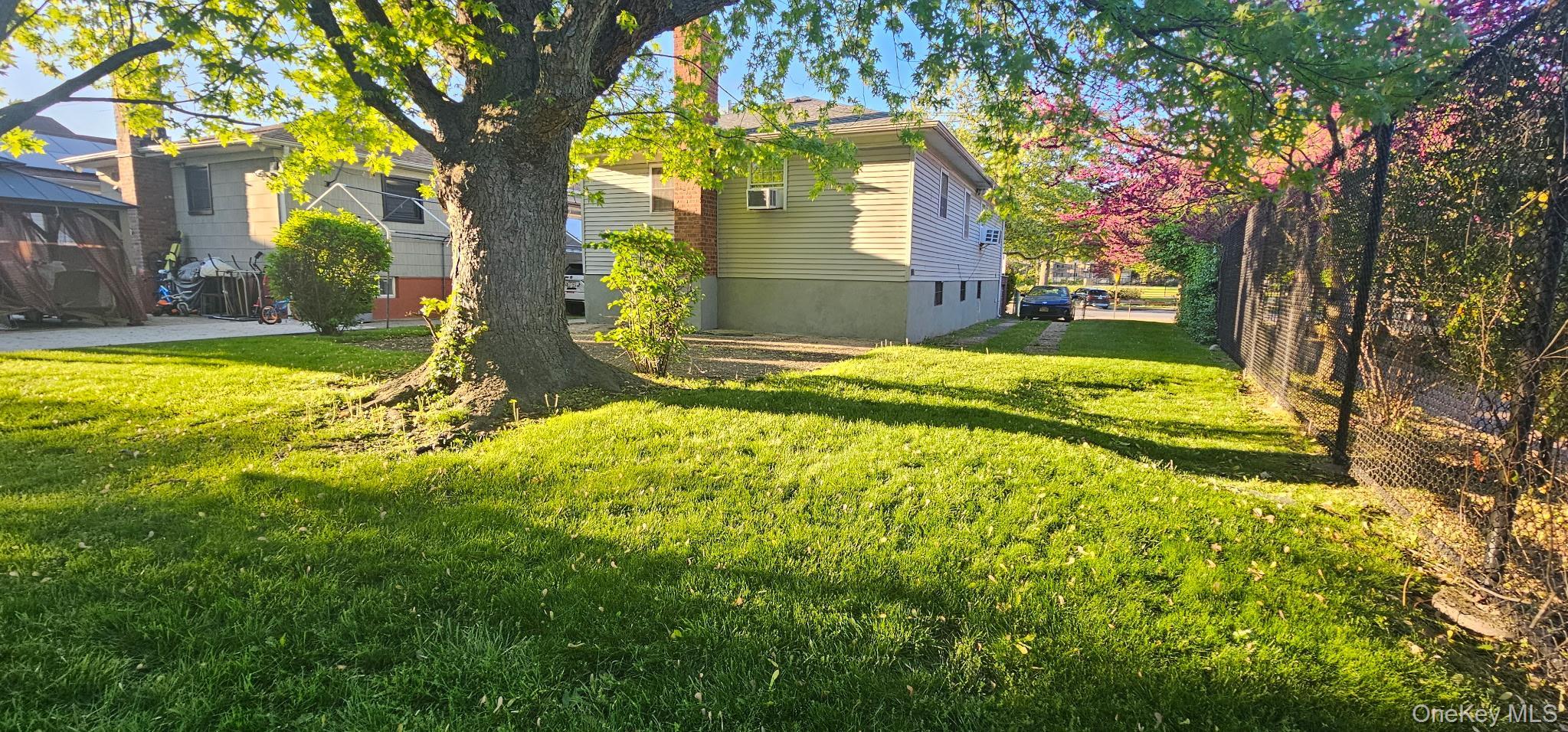 Single Family 147th  Queens, NY 11413, MLS-1002273-12