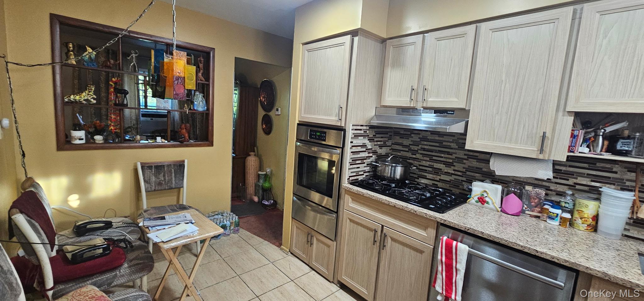 Single Family 147th  Queens, NY 11413, MLS-1002273-2