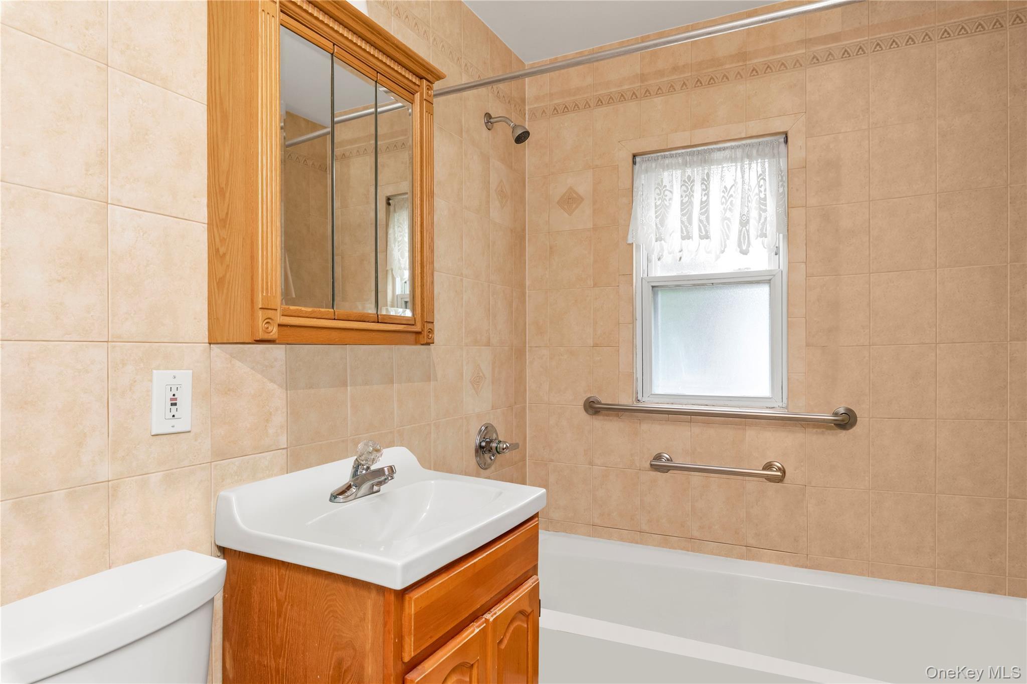 Single Family Country Club Bronx, NY 10465, MLS-1002280-10