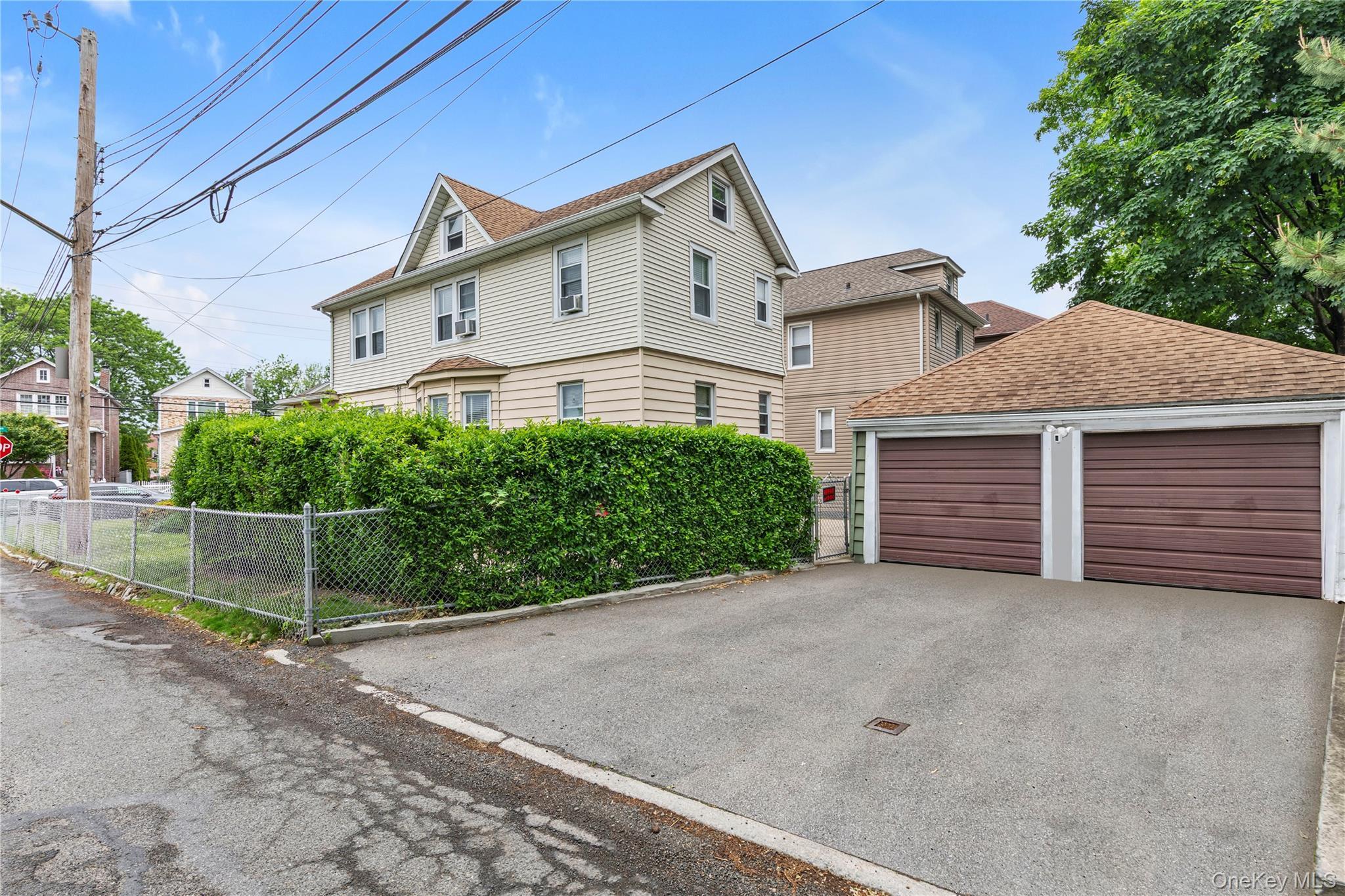 Single Family Country Club Bronx, NY 10465, MLS-1002280-11