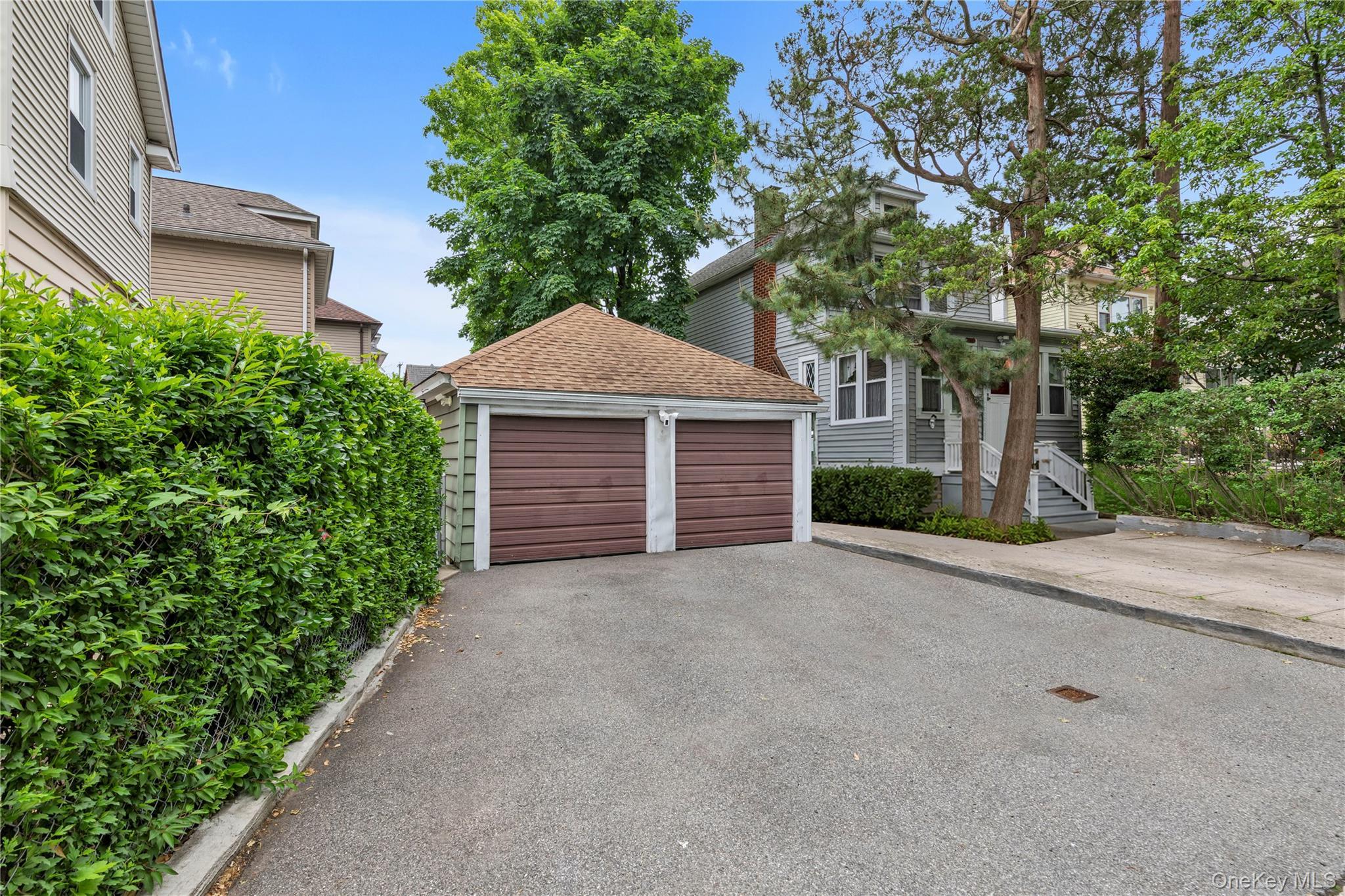 Single Family Country Club Bronx, NY 10465, MLS-1002280-12