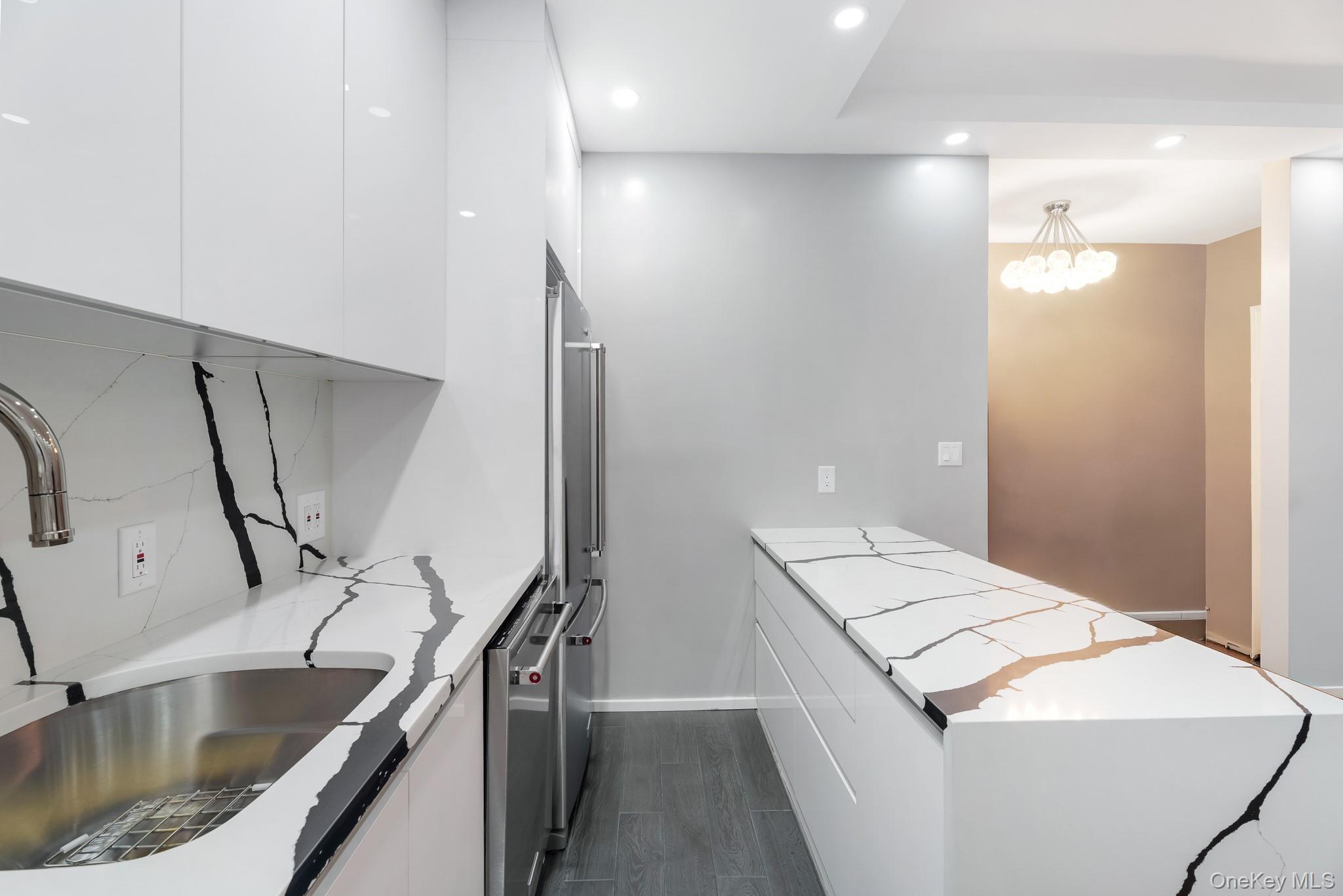 Coop Shore Road  Brooklyn, NY 11209, MLS-1002294-4