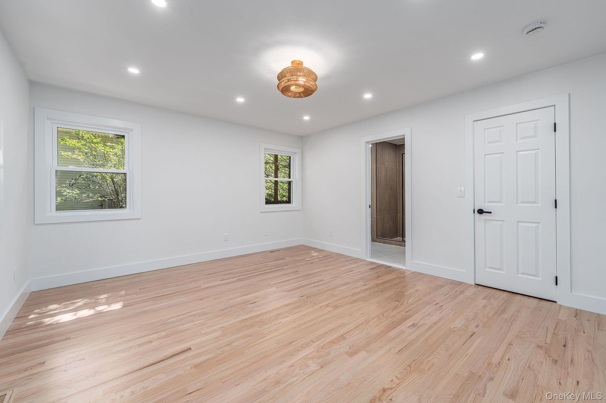 Single Family Heather Drive Suffolk County, NY 11960, MLS-1002302-25