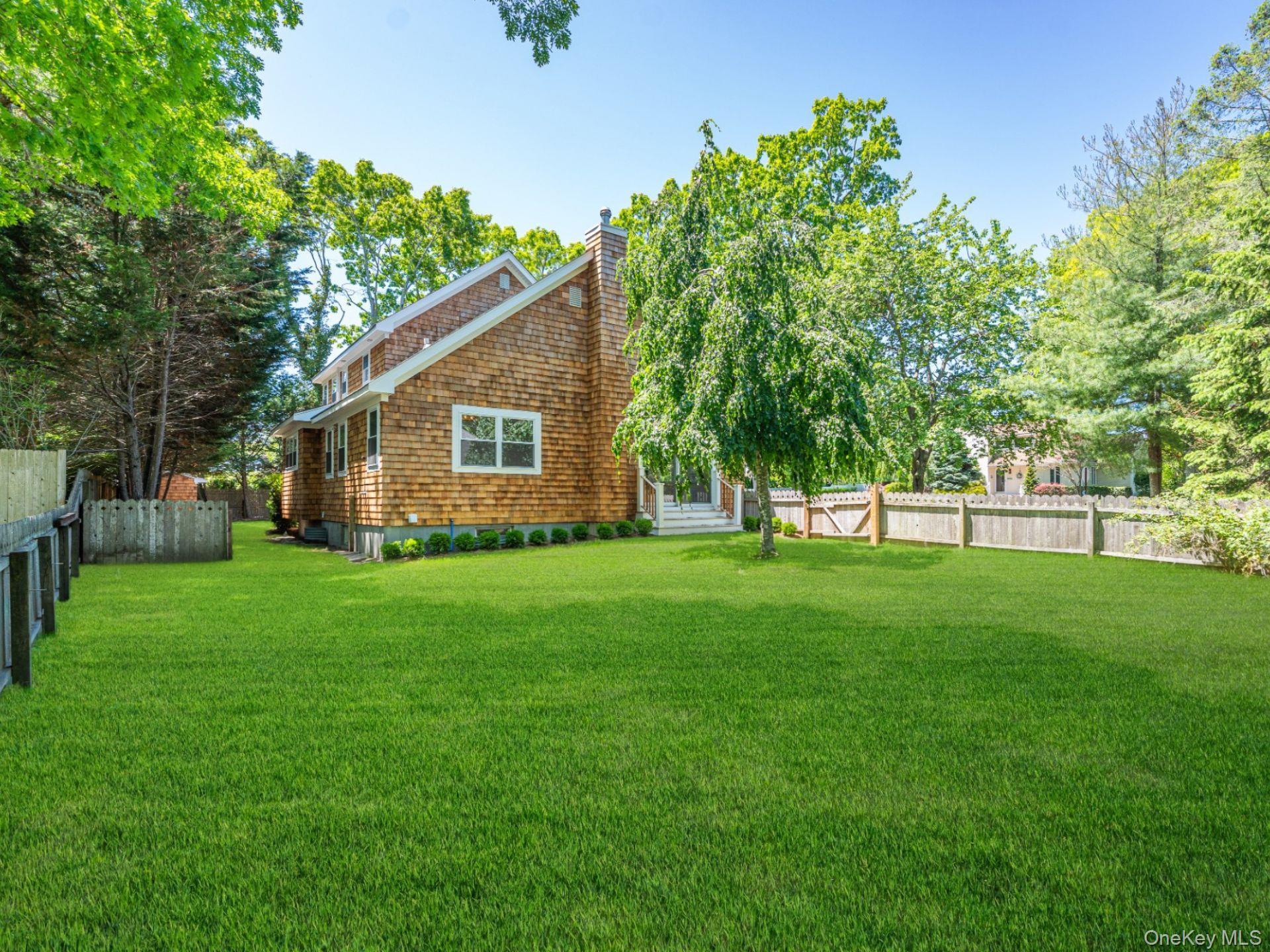 Single Family Heather Drive Suffolk County, NY 11960, MLS-1002302-28
