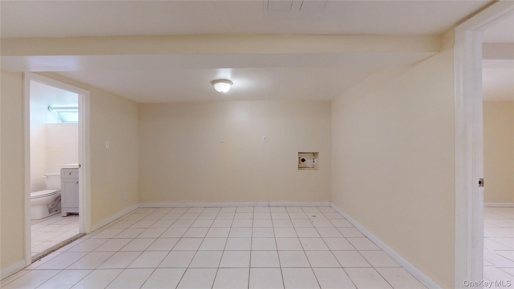 Single Family 71st Avenue Queens, NY 11375, MLS-1002340-21