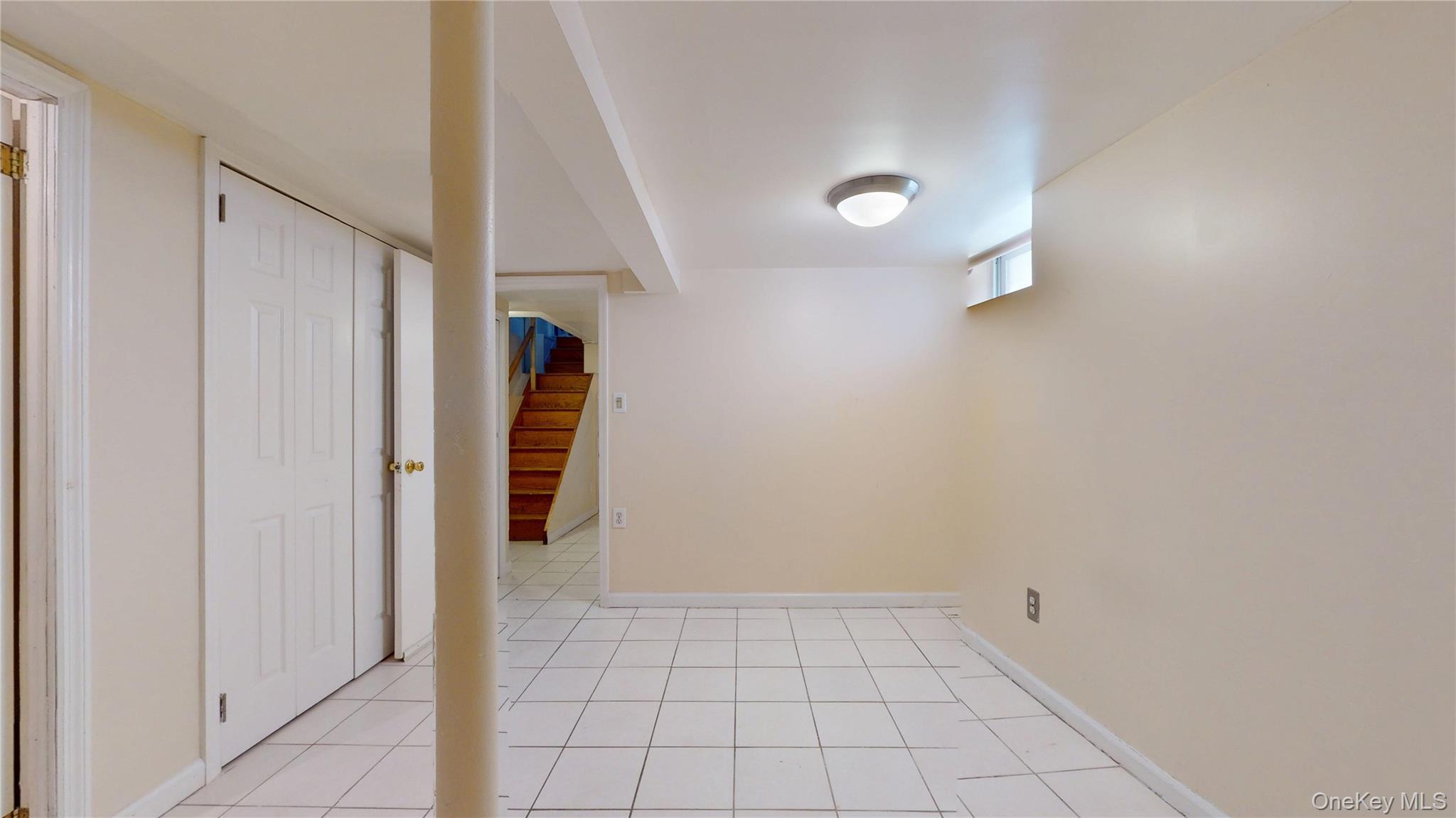 Single Family 71st Avenue Queens, NY 11375, MLS-1002340-24