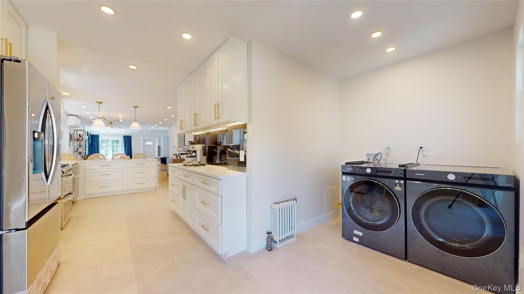 Single Family 71st Avenue Queens, NY 11375, MLS-1002340-8