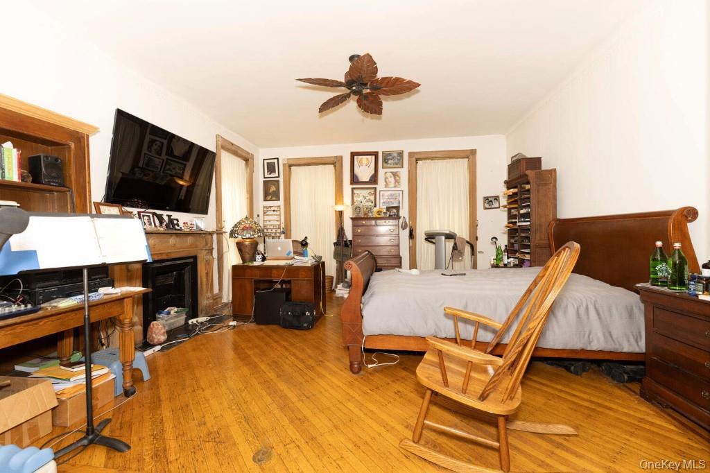 Single Family Manhattan  Manhattan, NY 10027, MLS-1002344-21