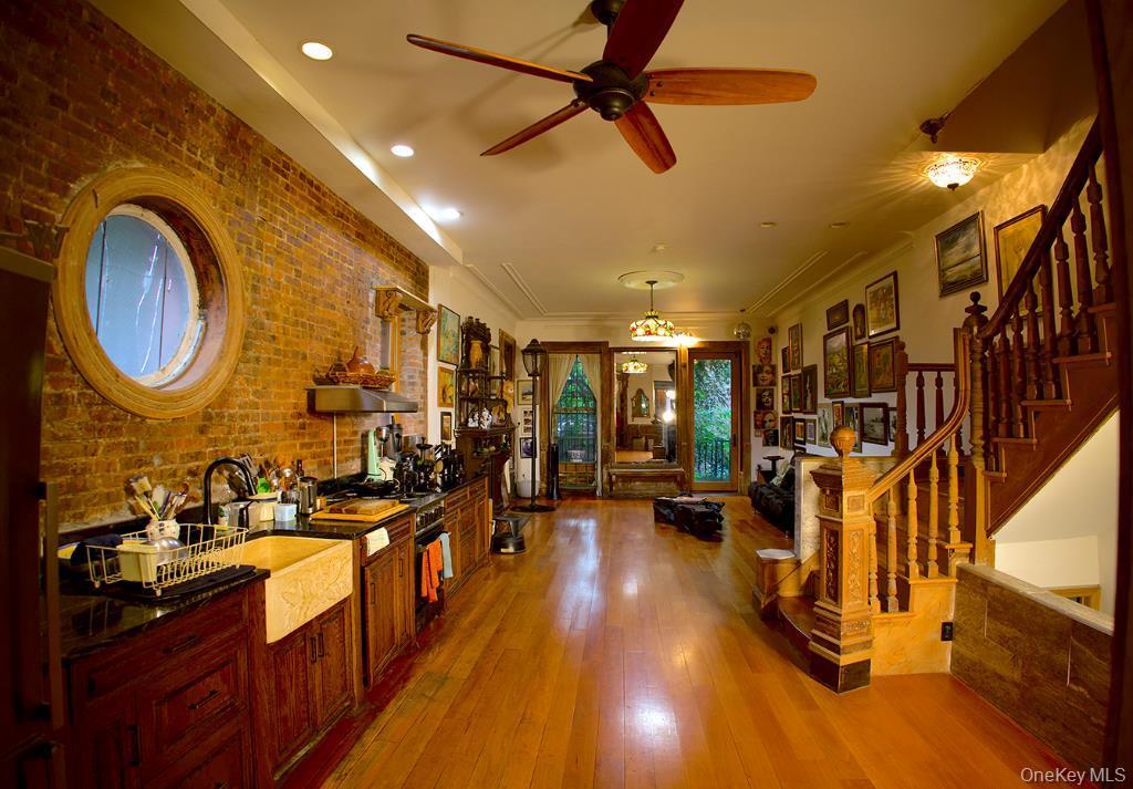 Single Family Manhattan  Manhattan, NY 10027, MLS-1002344-3