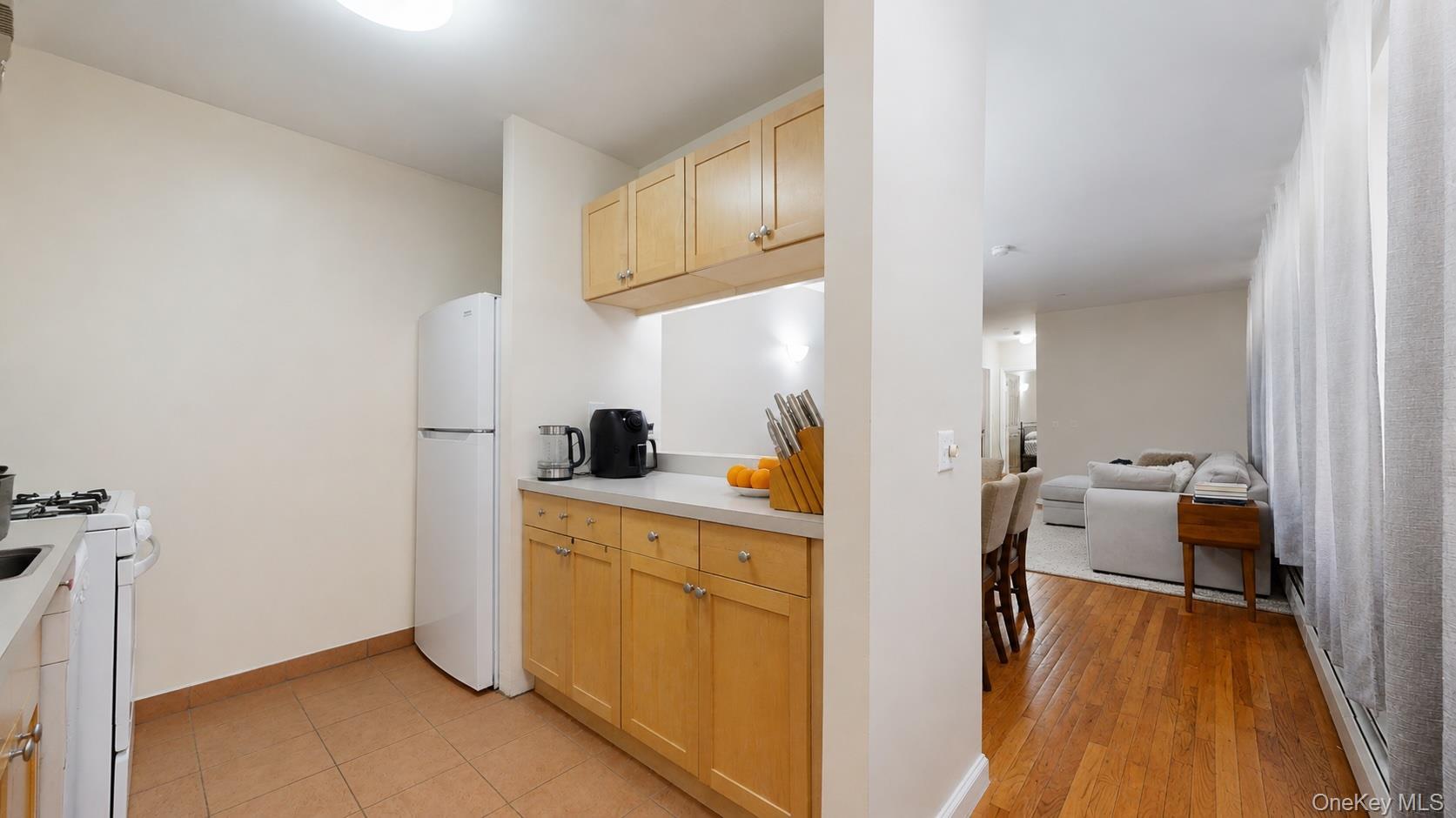 Coop 148th  Manhattan, NY 10039, MLS-1002407-2
