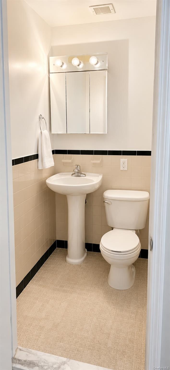 Coop 148th  Manhattan, NY 10039, MLS-1002407-9
