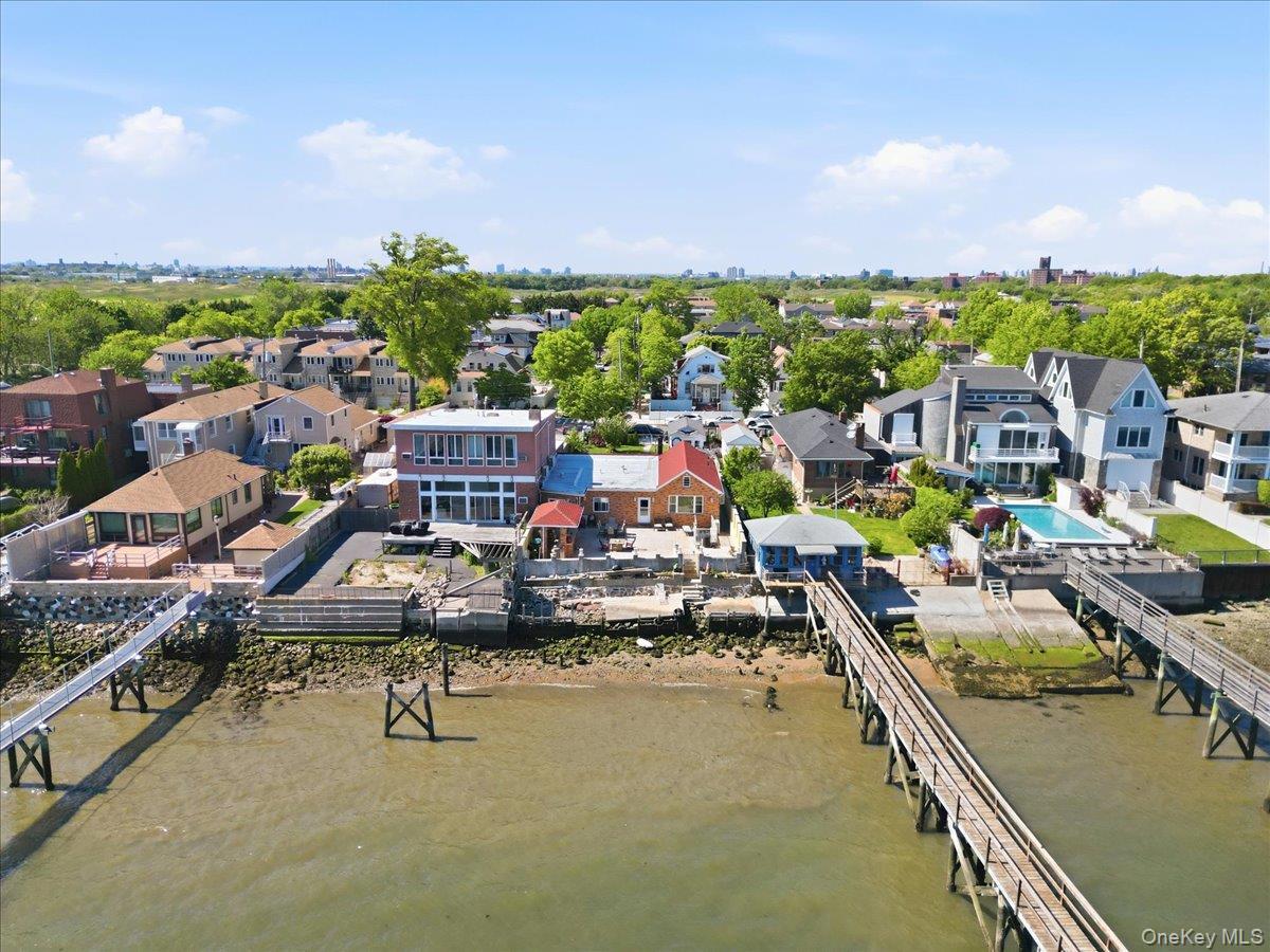 Single Family Schurz Bronx, NY 10465, MLS-1002470-10