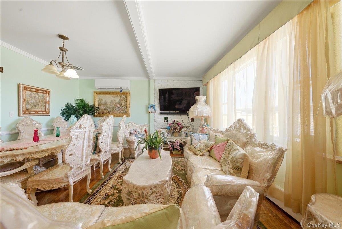 Single Family Schurz Bronx, NY 10465, MLS-1002470-23