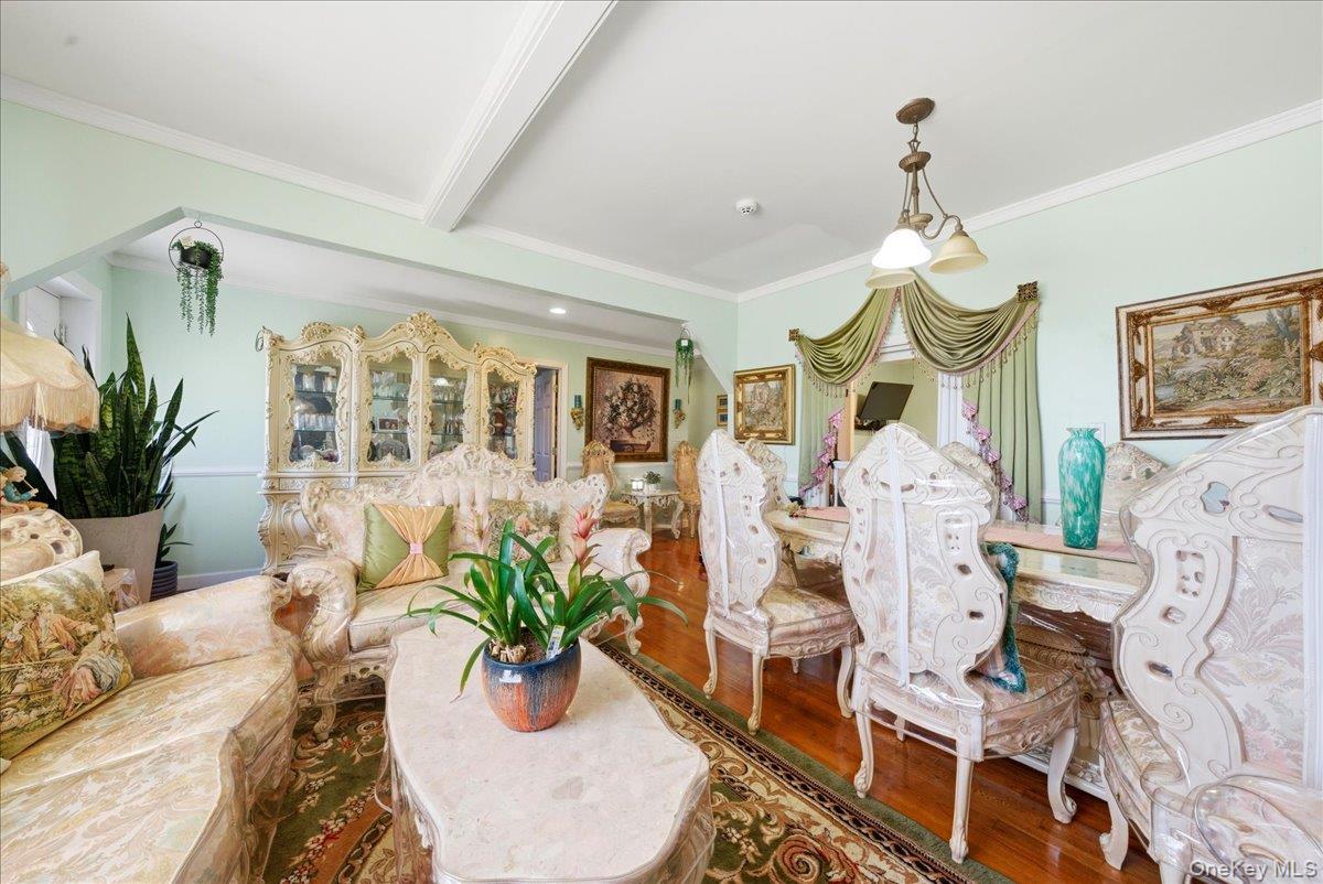 Single Family Schurz Bronx, NY 10465, MLS-1002470-24