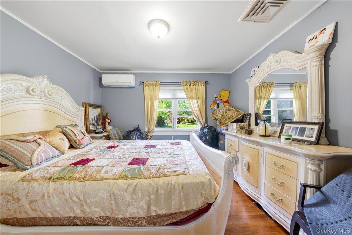 Single Family Schurz Bronx, NY 10465, MLS-1002470-33