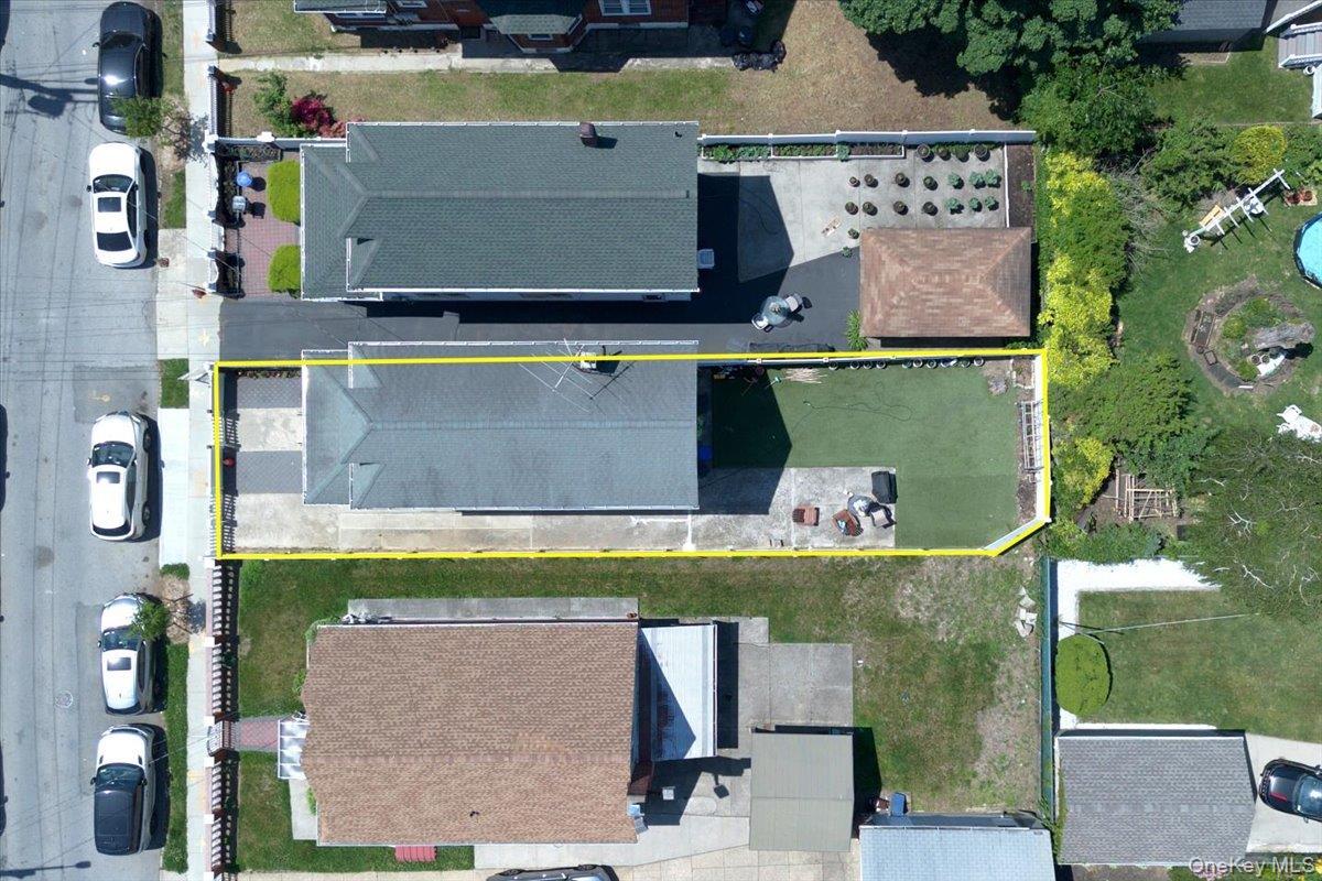 Single Family 104th Queens, NY 11429, MLS-1002525-28
