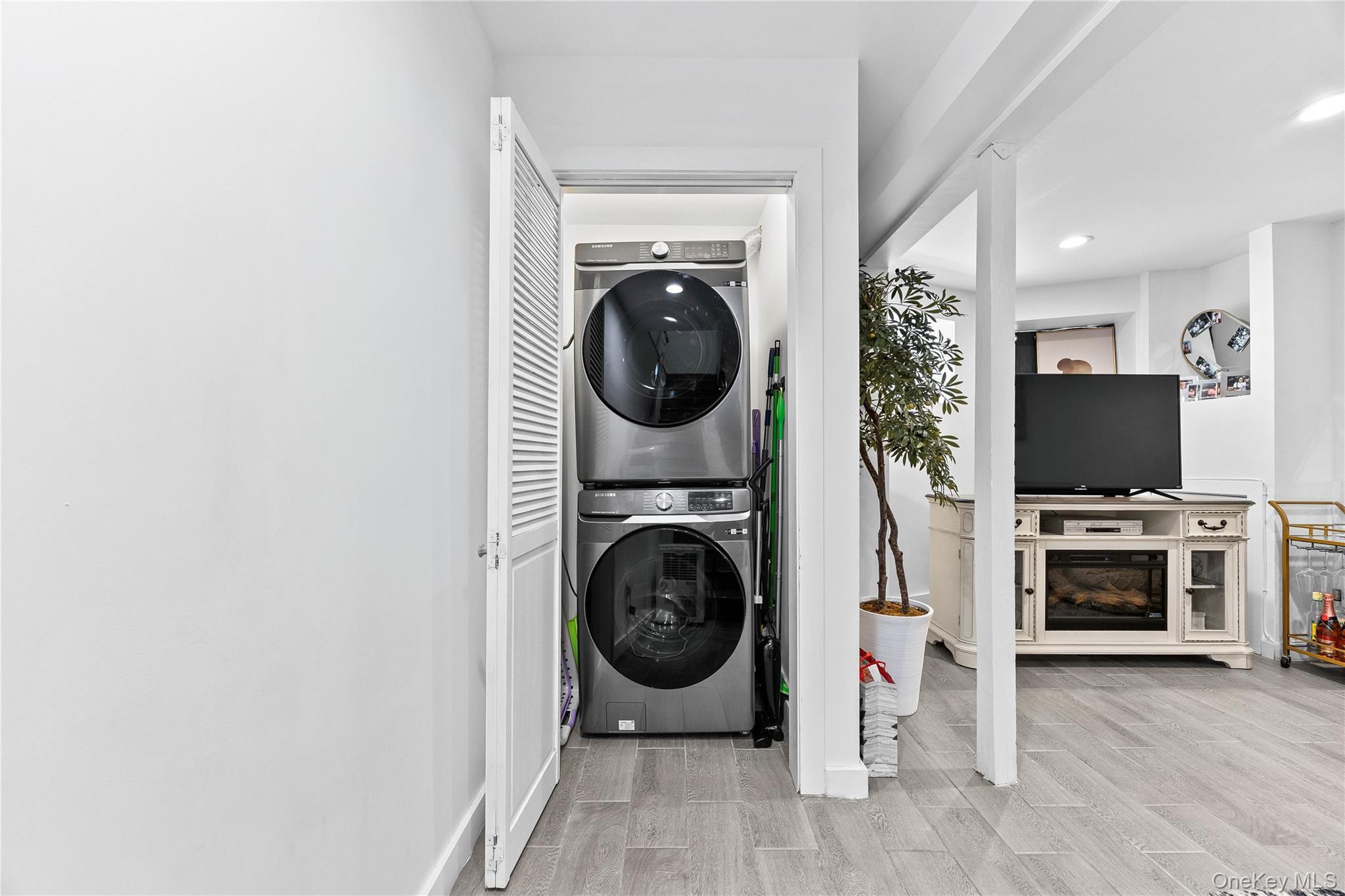 Single Family E Prospect Avenue Westchester County, NY 10550, MLS-1002529-20