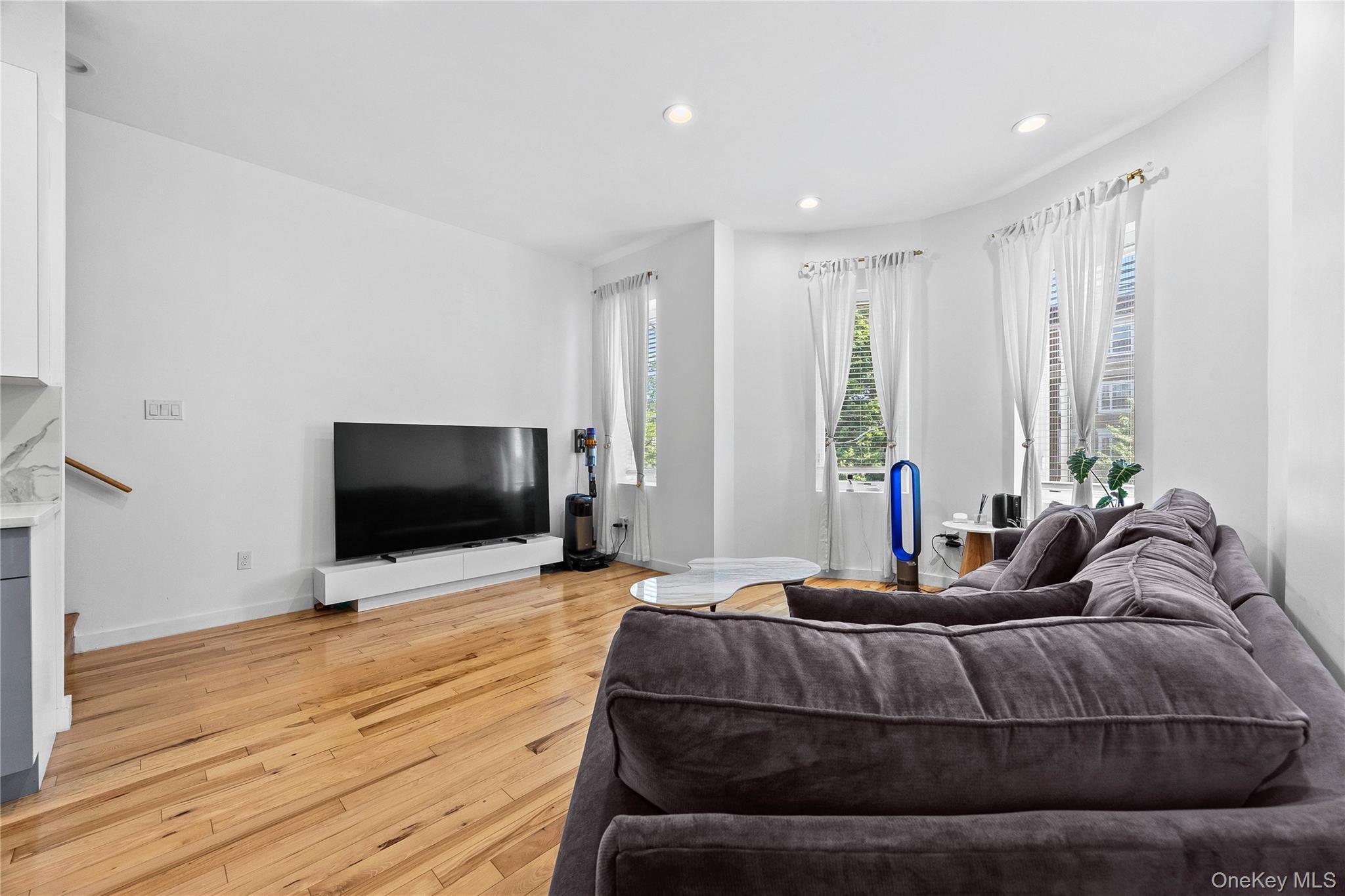 Single Family E Prospect Avenue Westchester County, NY 10550, MLS-1002529-5