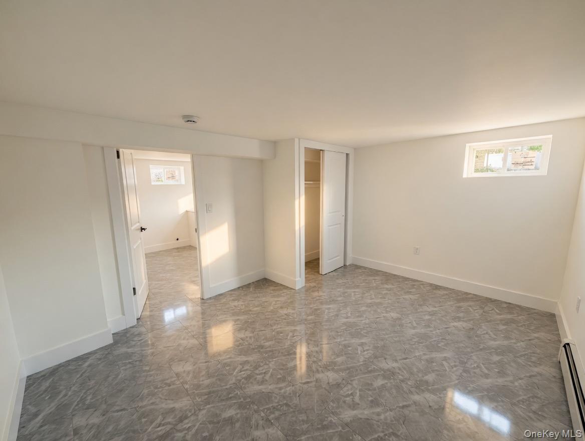Single Family 190th Street  Queens, NY 11412, MLS-1002531-24