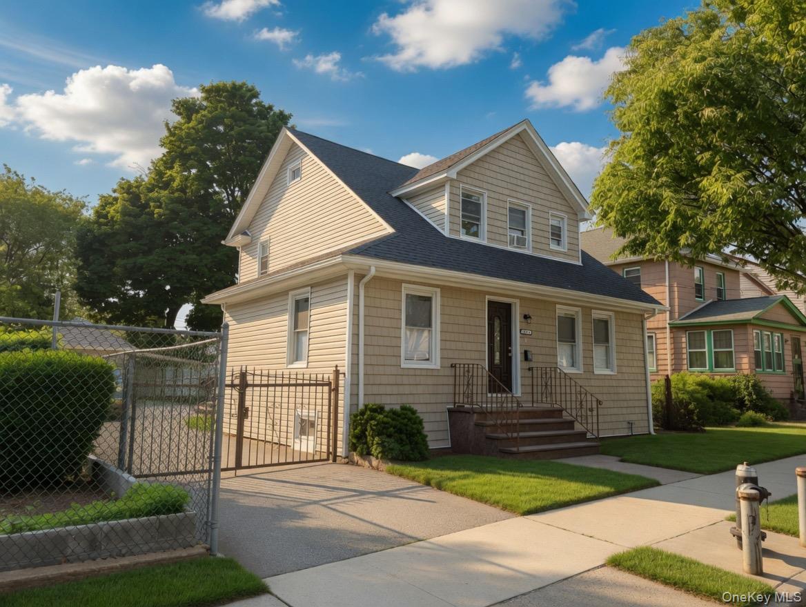 Single Family 190th Street  Queens, NY 11412, MLS-1002531-27