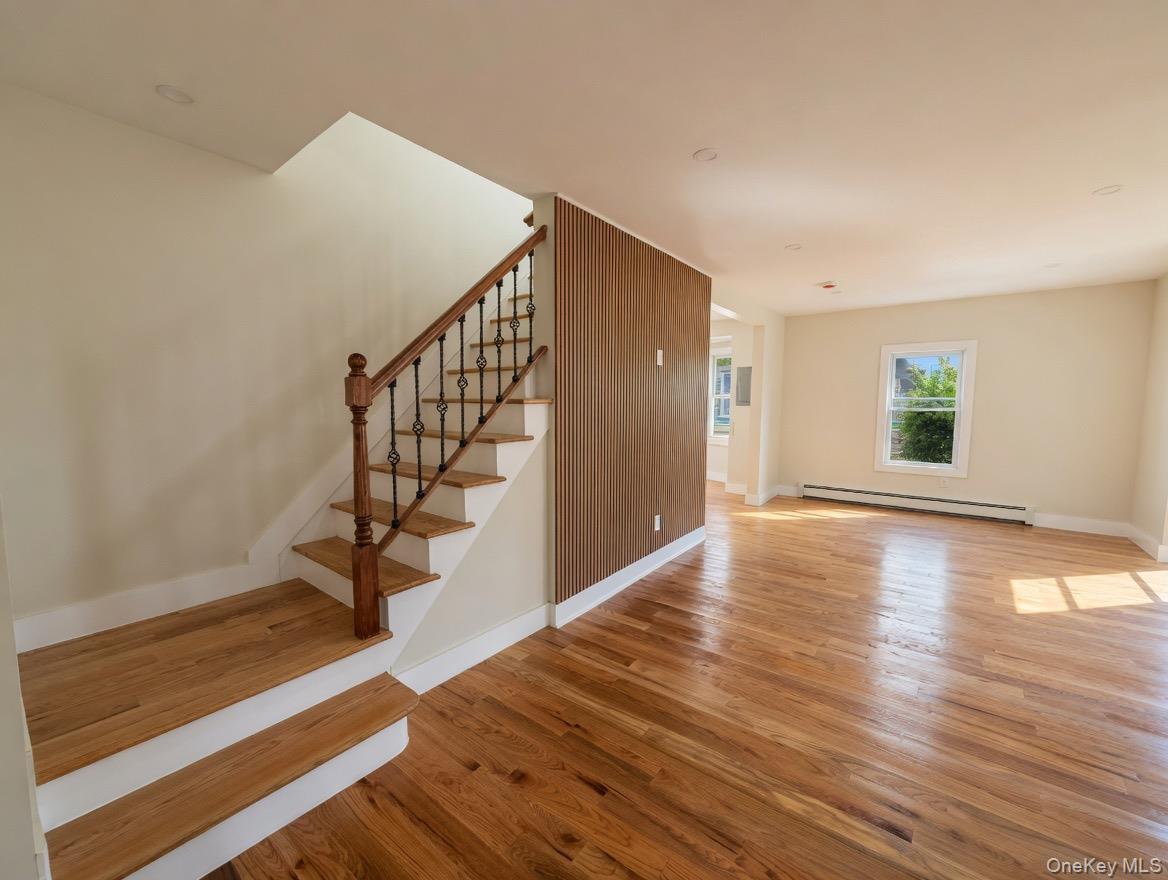 Single Family 190th Street  Queens, NY 11412, MLS-1002531-3