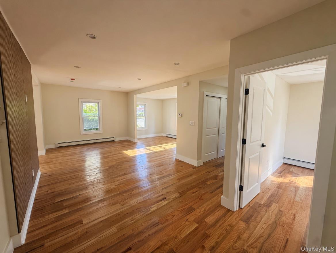Single Family 190th Street  Queens, NY 11412, MLS-1002531-5